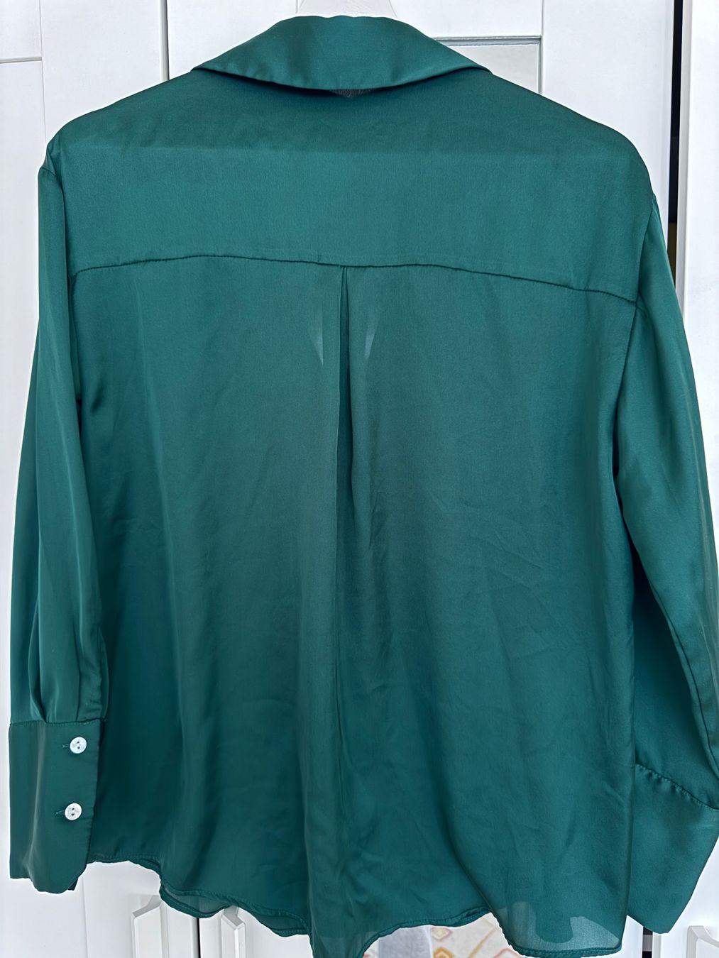 Zara Blusen: Zara Satin Bluse Gr. S – Gebraucht aus Burgdorf von ssv_9t9f 1