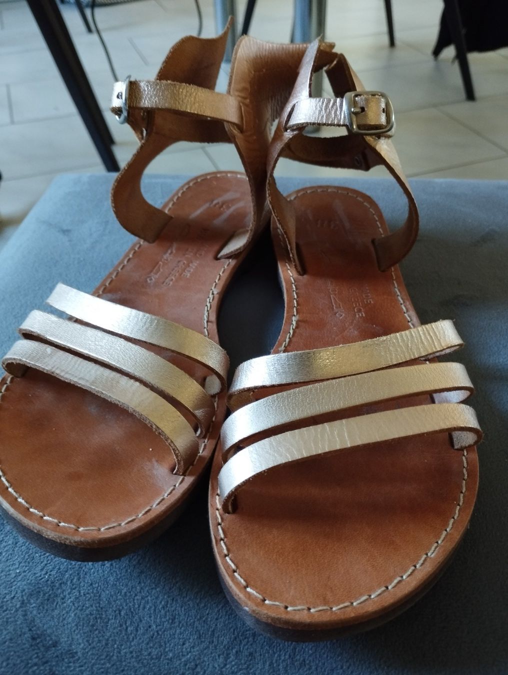Damenschuhe: Sandalen mit "Flügeli" – Gebraucht aus Zollikofen von zr65 1