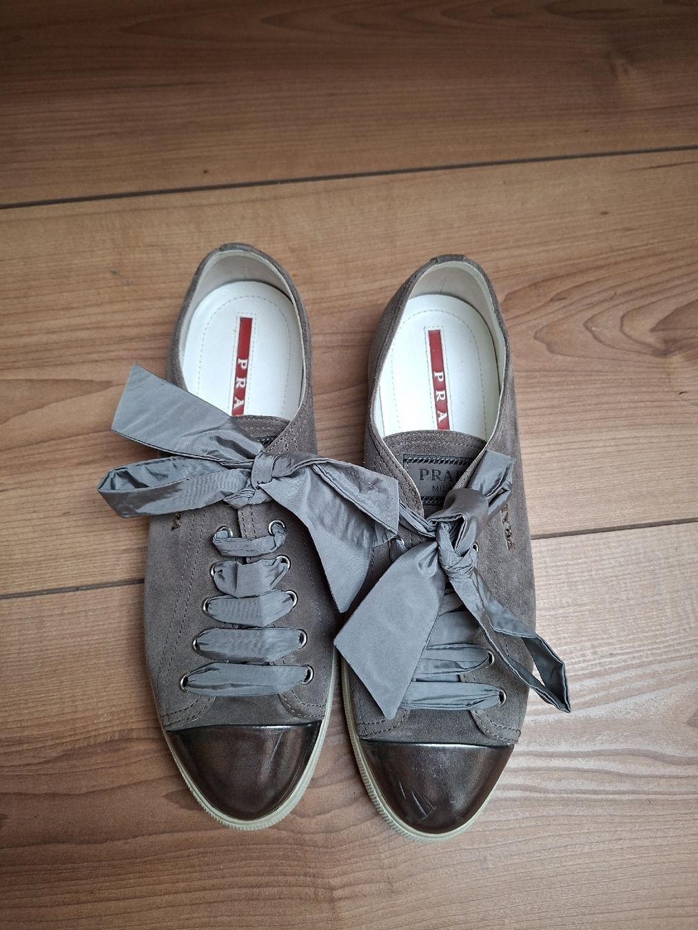 Prada Damenschuhe: Prada loafer gr. 39 – Gebraucht aus Wiesendangen von laedi07