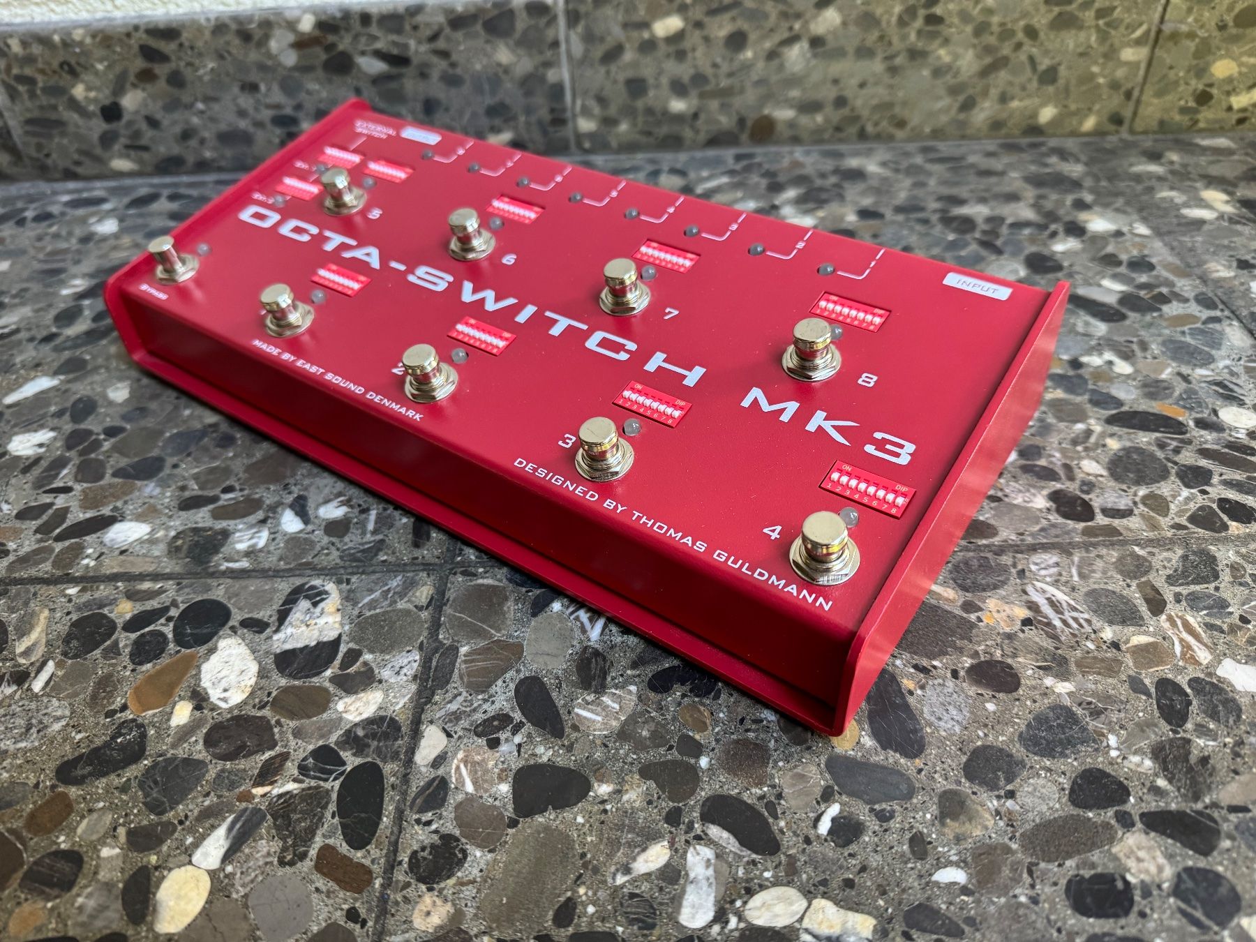 Strumenti musicali: Carl Martin Octa-Switch MK3 – Usato da Bern venduto da A.W.S.R 2