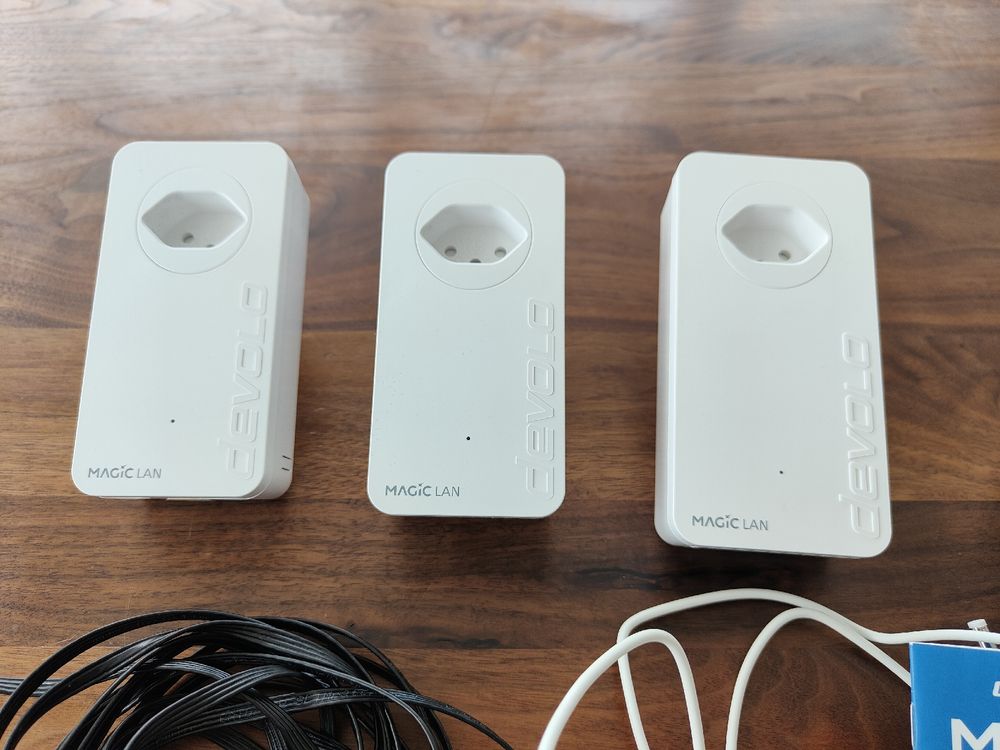 Devolo Lecteurs & Adaptateurs: Devolo LAN WiFi Powerline-Adapter – D'occasion à Speicher par TKausirgendwo 1