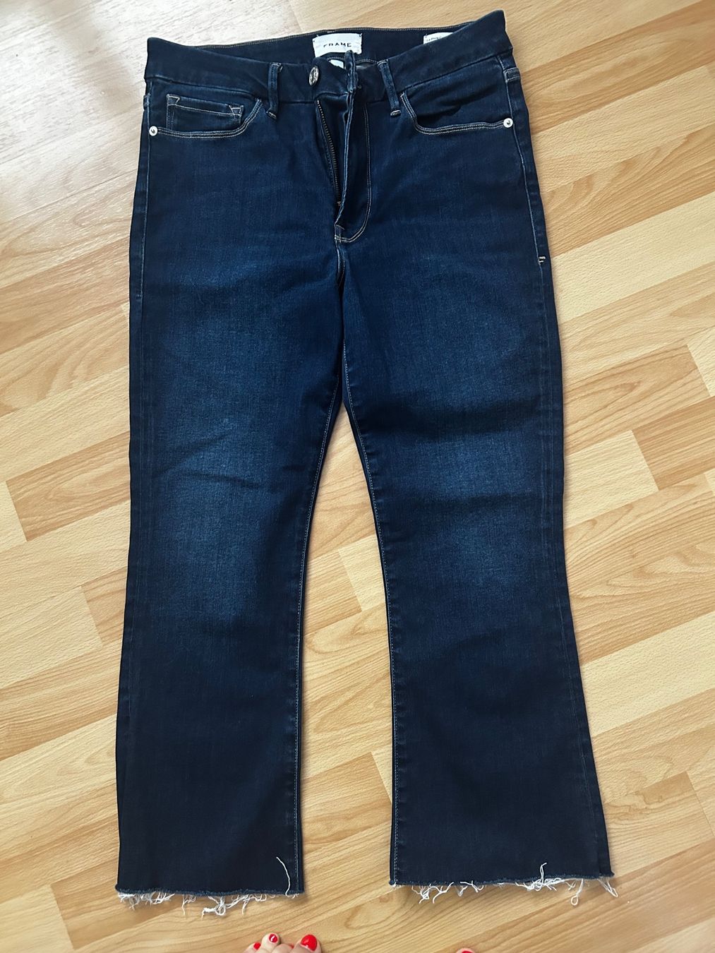 Jeans: Frame Mini Boot Jeans t.30 – Gebraucht aus Zürich von Massete