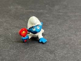 Baby Schlumpf mit Rassel Schleich peyo