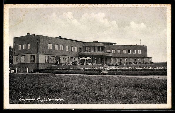 Cartoline postali: AK Dortmund, Ansicht vom Flughafen-Hotel – Usato da Berlin venduto da bartko-reher