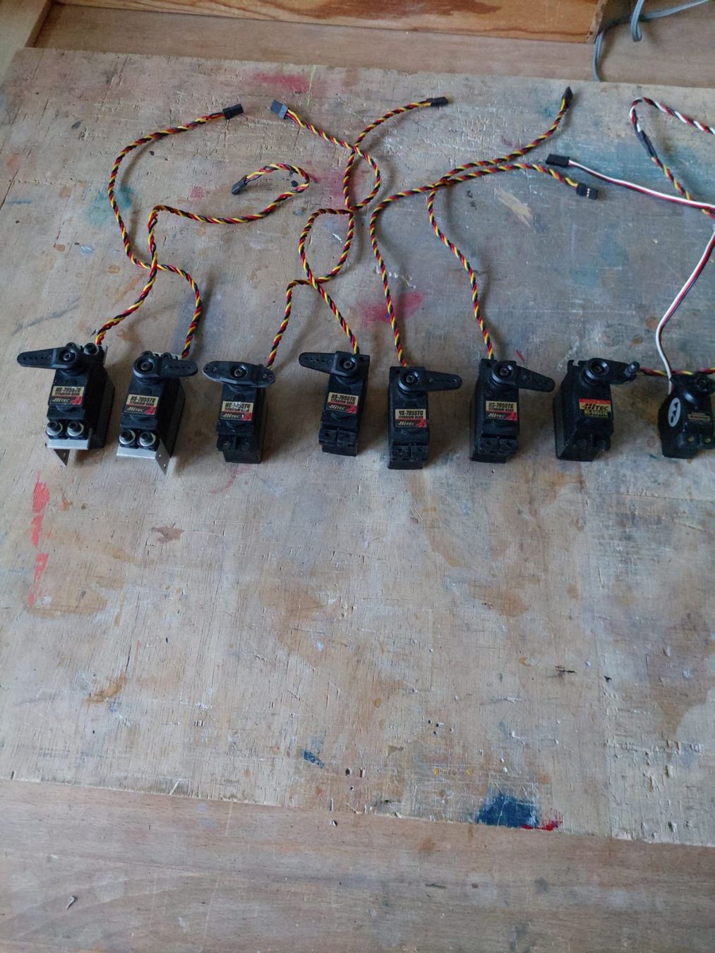 Modellismo RC: Servos Hitec HS-7955 TG – Usato da Igis venduto da Mfgrclenz