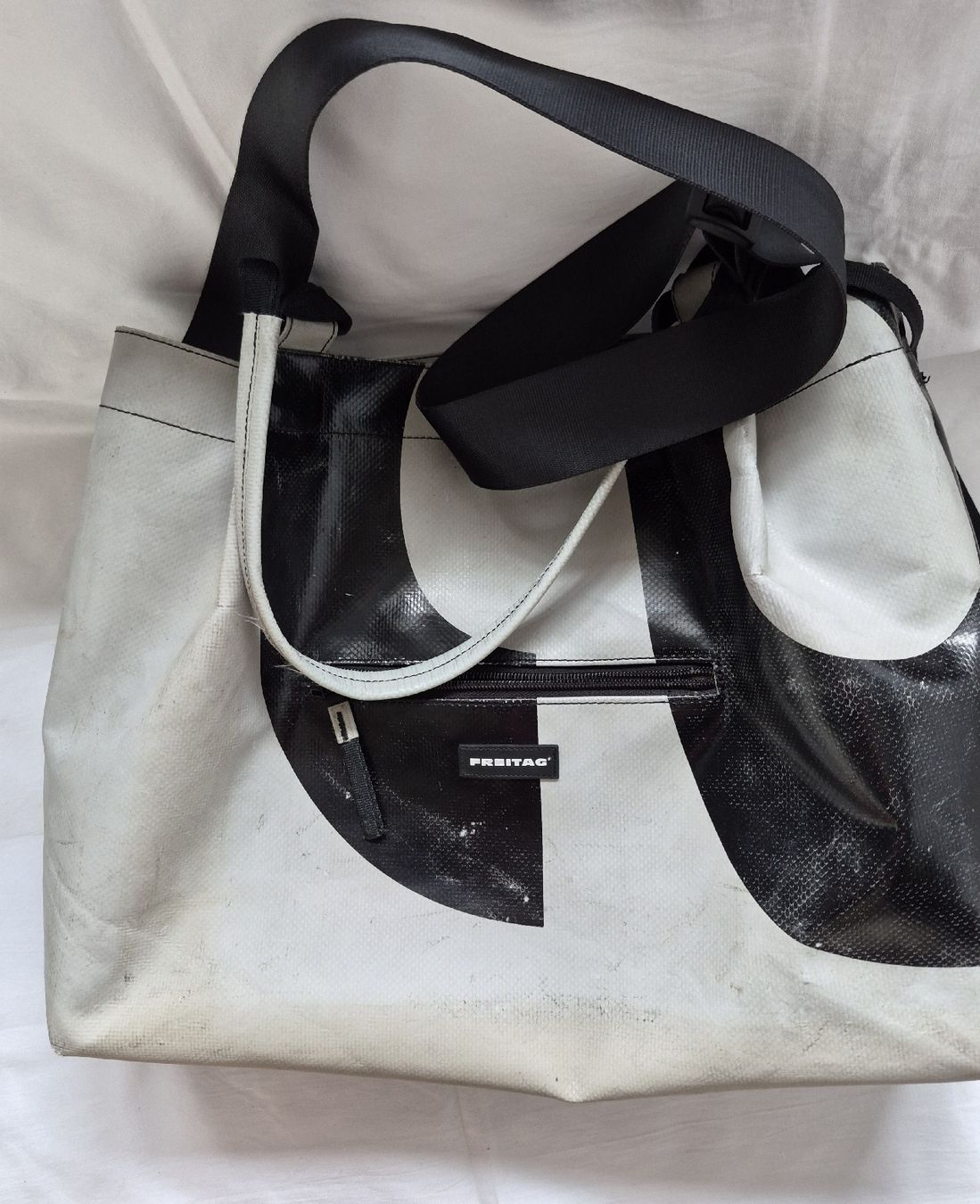 Freitag Sacs femmes: Schöne Freitag Tasche  – D'occasion à cazis par meeroo12 4