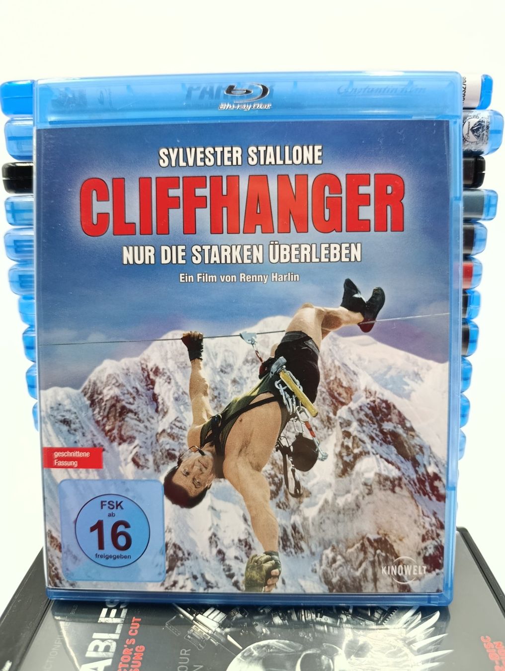 Tutti i DVDs: Cliffhanger Blu Ray Film – Usato da Wil SG venduto da Donaldus