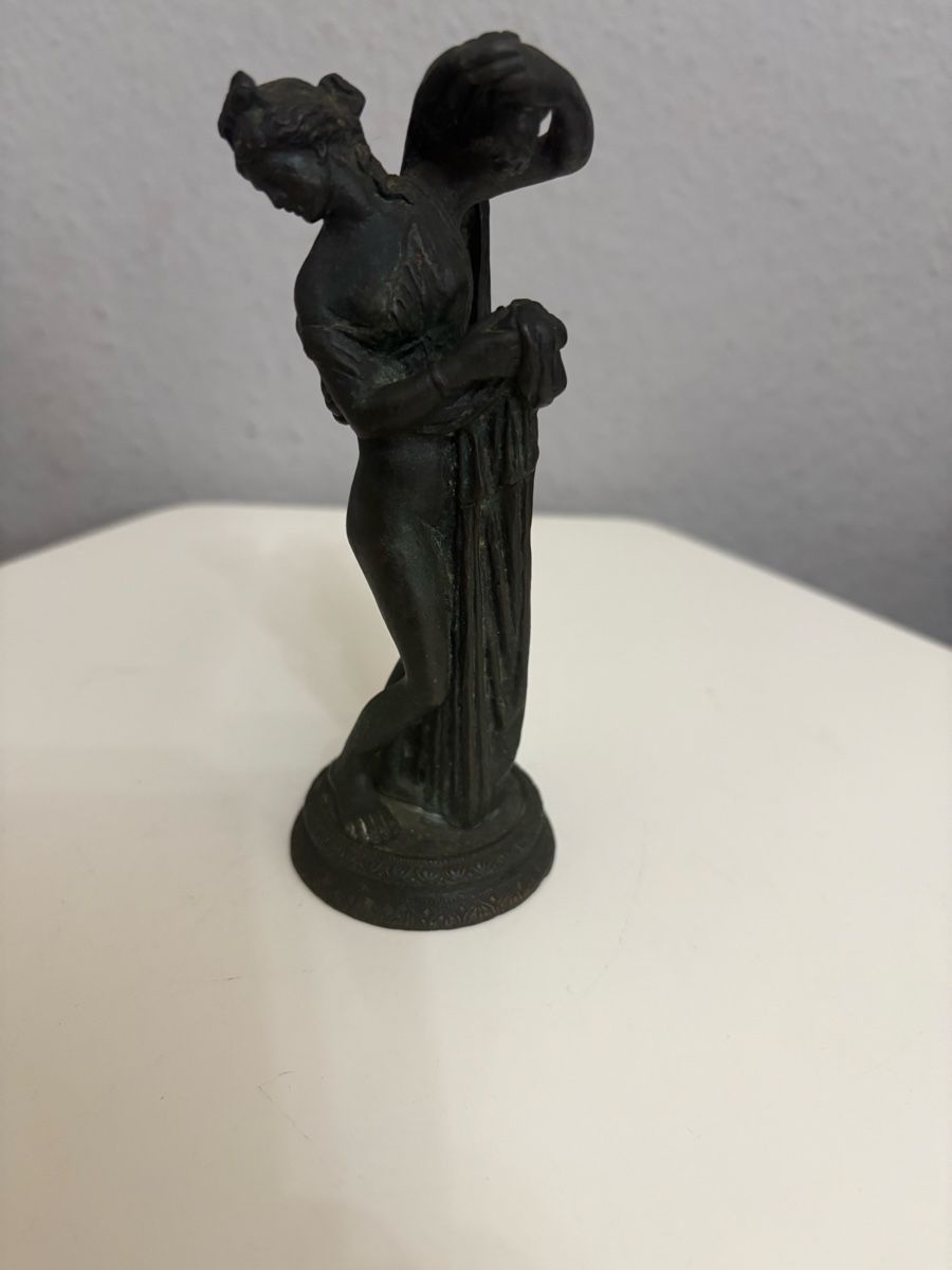 Sculture & Statue: Sculpture 19 ème Venus  – Usato da petit lancy venduto da FerreiraLuis
