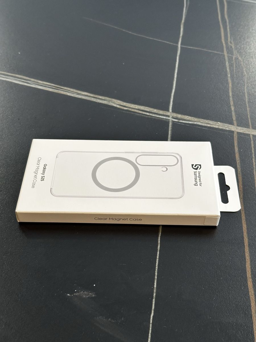 Samsung Cover & Protezioni schermo: Samsung S25 Clear Magnet Case – Nuovo e nell'imballaggio originale da Fribourg venduto da WAURGB_6498 1