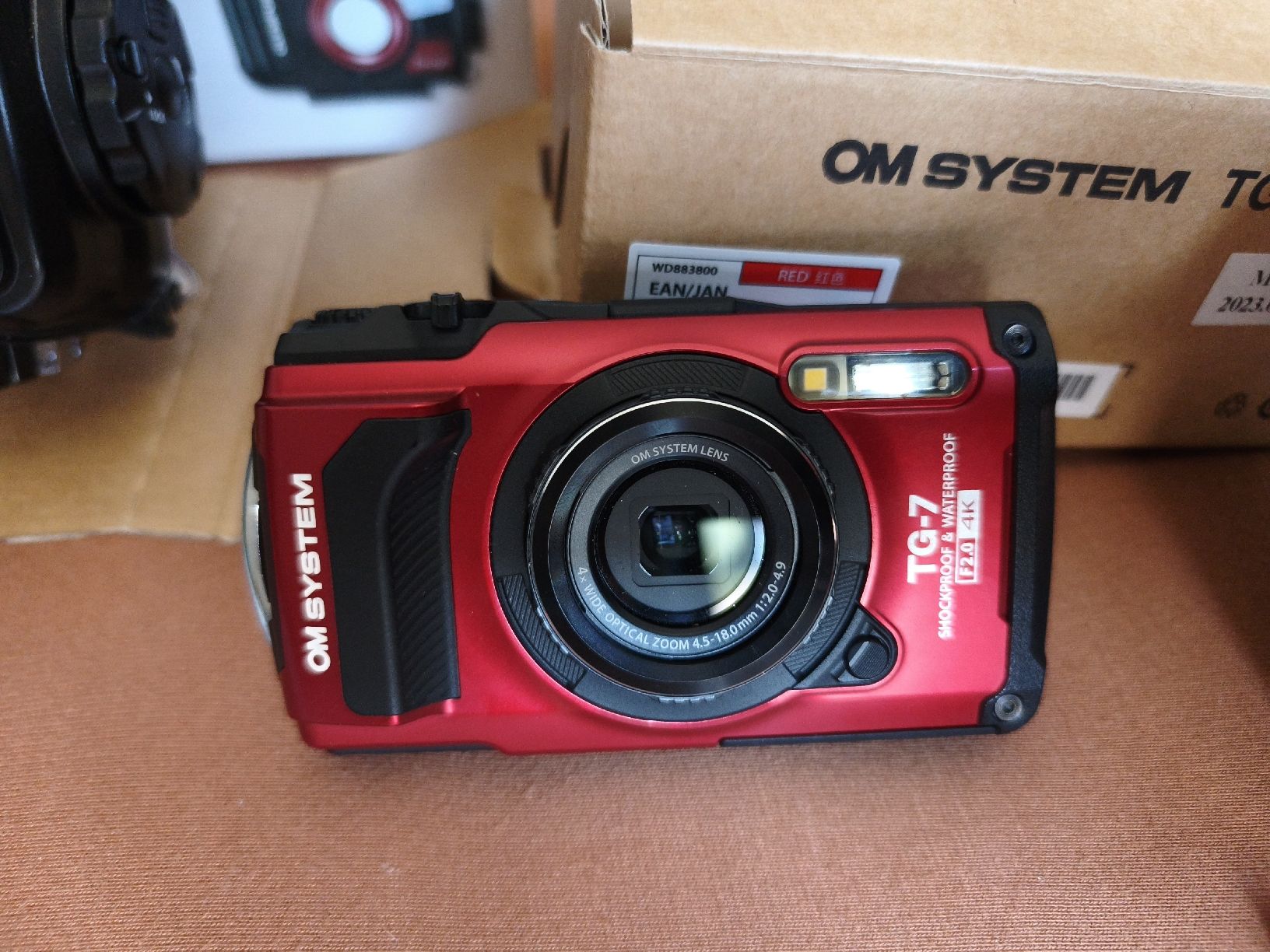 OM System Appareil photo: OM System TG-7 camera red with PT-059 underwater housing – Neuf (Voir description) à Zürich par oce_rr8n 3