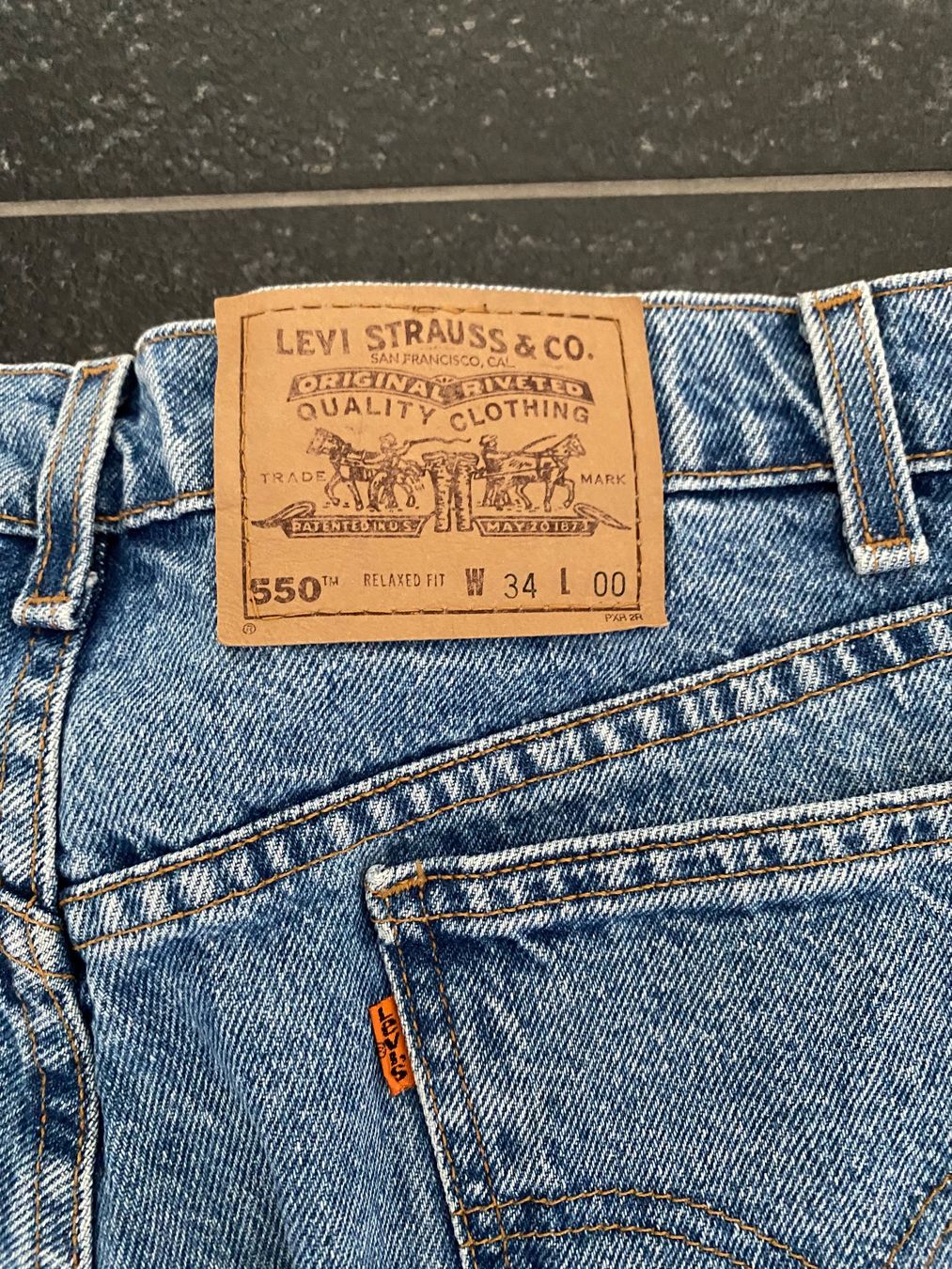 Levi's Hosen: Levis Shorts 550 – Gebraucht aus Lützelflüh-Goldb von flu_q9tg 2