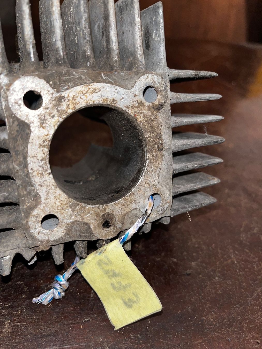 Puch Parti ricambio per ciclomotori: Puch Maxi/X30 Mofa Zylinder – Difettoso da Fahrni b. Thun venduto da berger_tuning34 4