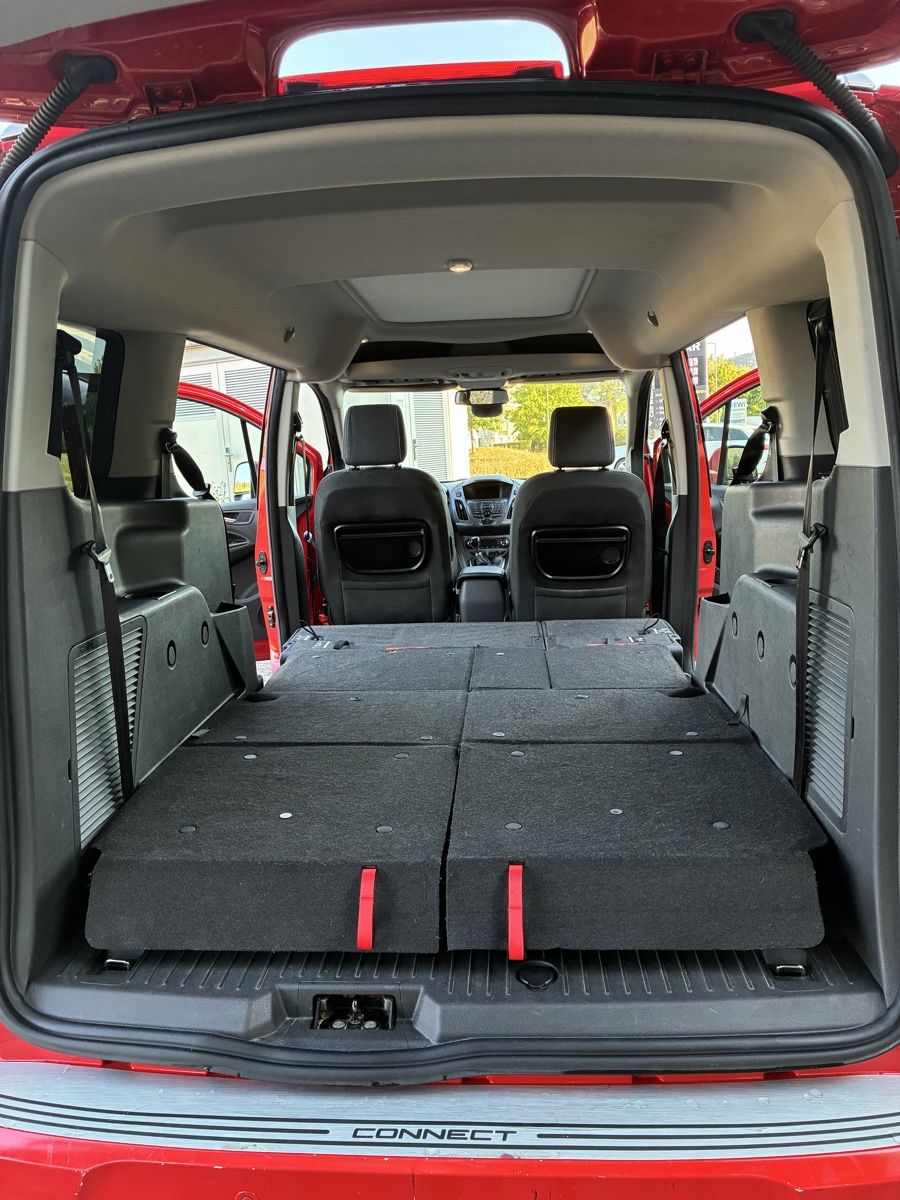 Ford Automobili: Ford Tourneo Connect – Usato da Winterthur venduto da minusch777 7