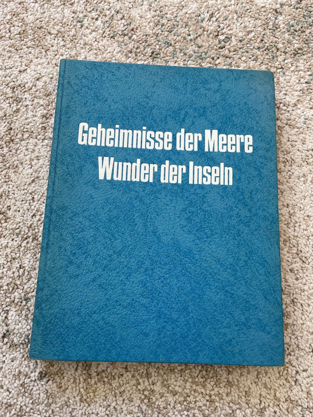 Bücher: Geheimnisse der Meere, Wunder der Inseln - Buch – Gebraucht aus Sargans von Didis
