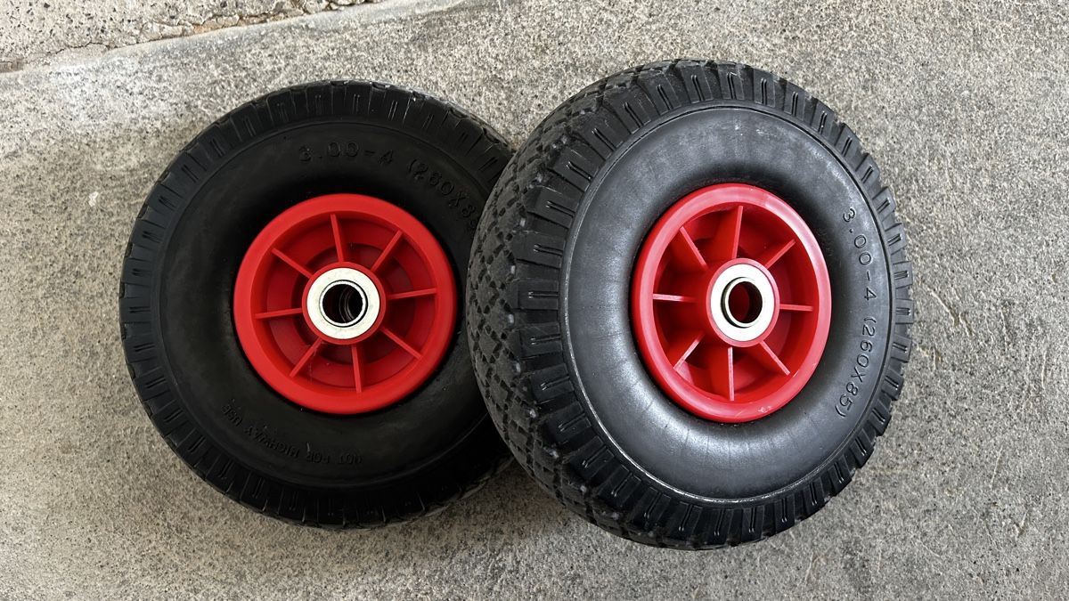 Pneumatici & Ruote complete: 2 Stk. Reifen – Nuovo e nell'imballaggio originale da Hallwil venduto da Babagysi