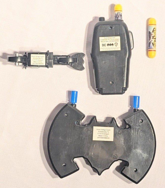 Giocattoli: BATMAN DC - Waffen Set und Motorrad – Usato da Wängi venduto da ABIZONE-86 1