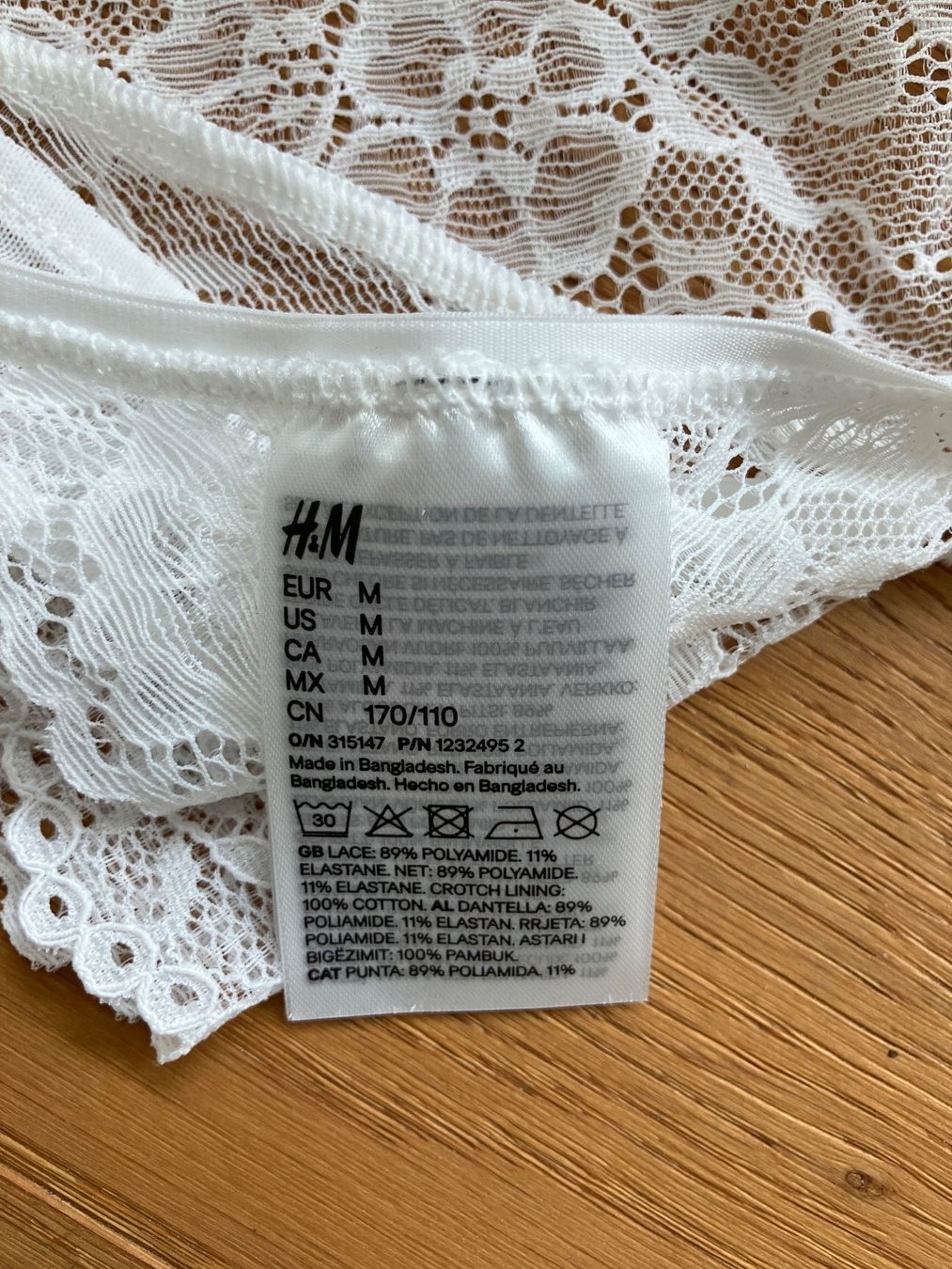 H&M Altra biancheria intima: Spitzen Strings, verschiedene Farben, Grösse M – Nuovo e nell'imballaggio originale da Unterägeri venduto da Bettsofa123 2