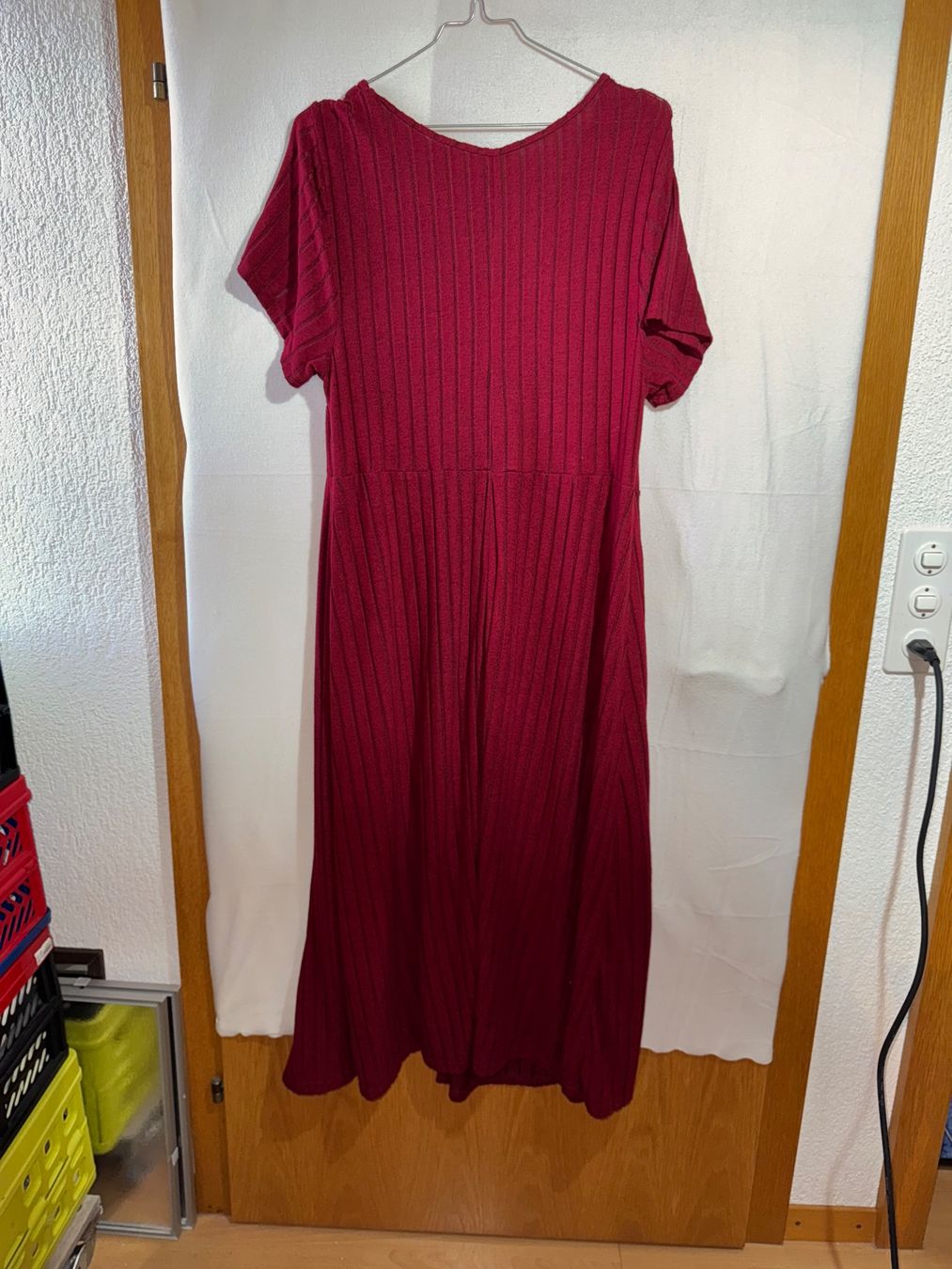 Shein Vestiti: Rotes Kleid von Shein Gr. 3XL – Usato da Grosswangen venduto da SALE_SALE_SALE 4