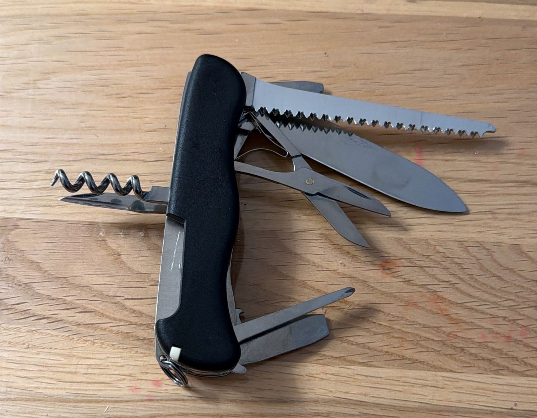 Victorinox Couteaux de poche: VICTORINOX SACKMESSER – D'occasion à Zürich par Frei-Occasionen 3