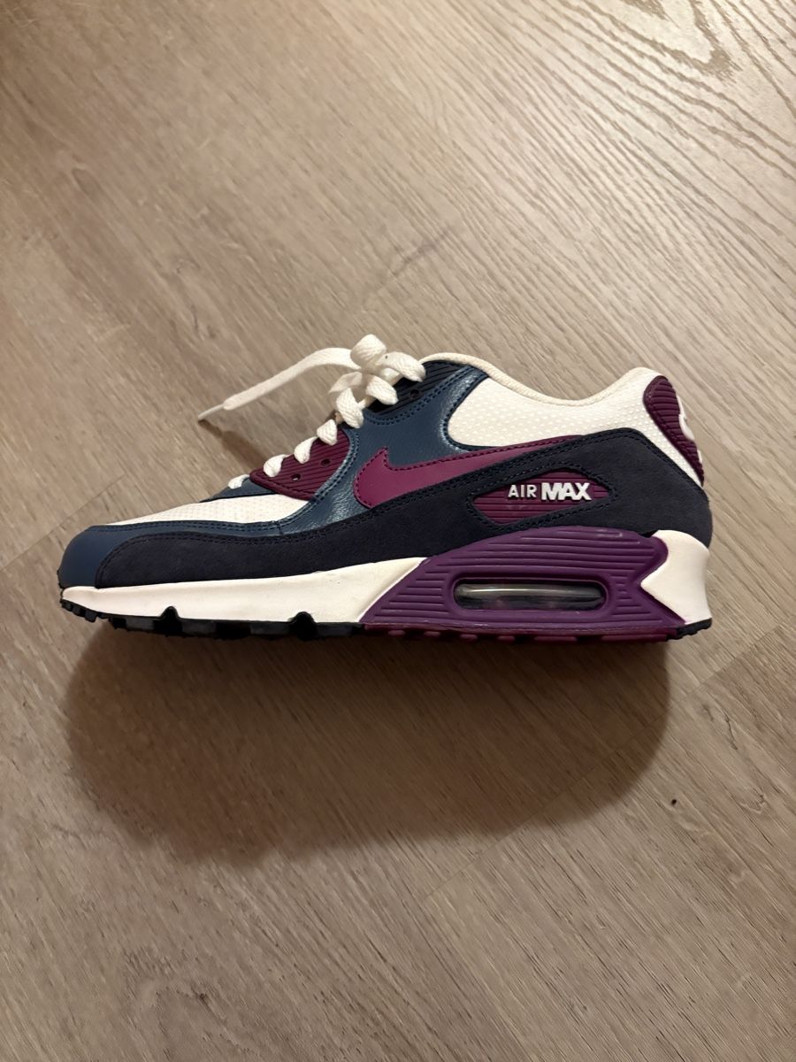 Nike Scarpe da donna: Nike Air Max 90 – Nuovo (secondo la descrizione) da Linden venduto da martina_iwana