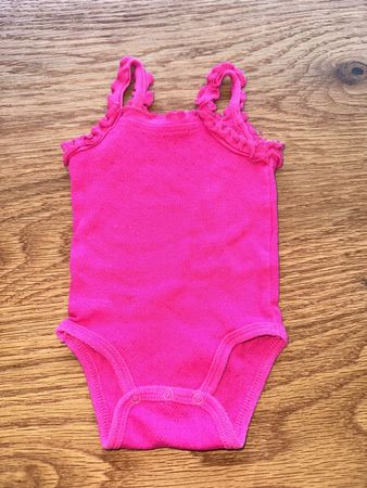 Gr 62 kiabi Knall pink