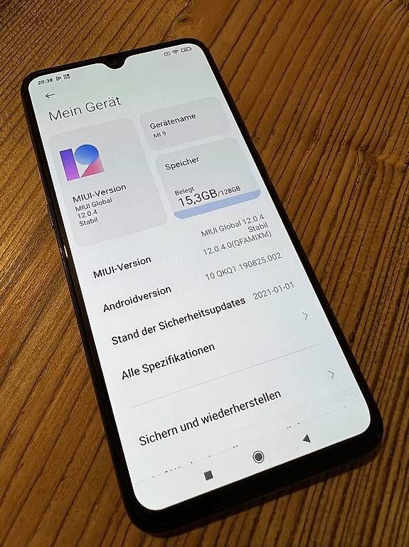 Xiaomi Telefoni cellulari / Smartphones: Xiaomi MI 9 6/128 GB – Usato da Zürich venduto da John138 1
