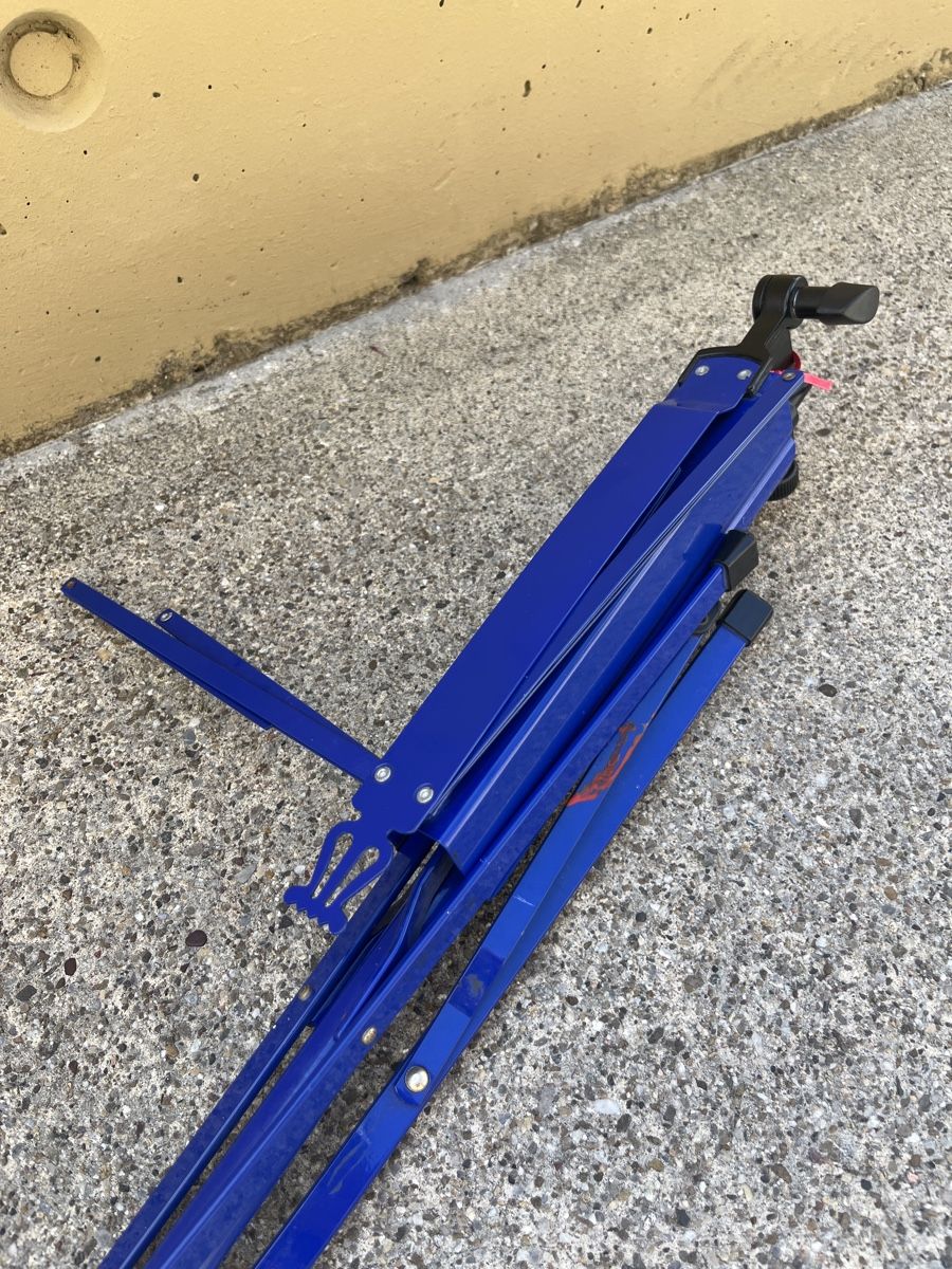 Strumenti musicali: K&M Notenständer blau – Usato da Basel venduto da oosummerrainoo 4