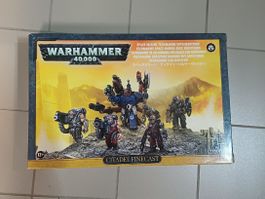 Warhammer 40000 - Space marine - Techmarine avec serviteurs