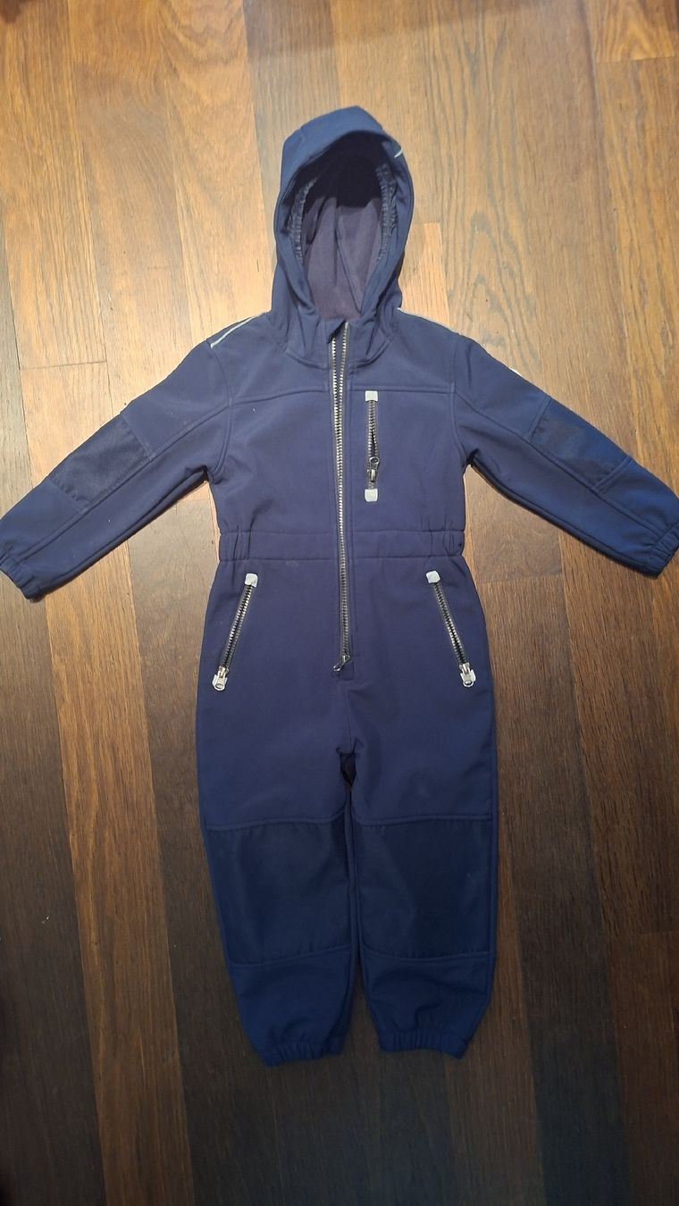 Killtec Completi: Softshell Overall Killtec Grösse 98/104 sehr gut erhalten – Usato da Zürich venduto da AleksandraS