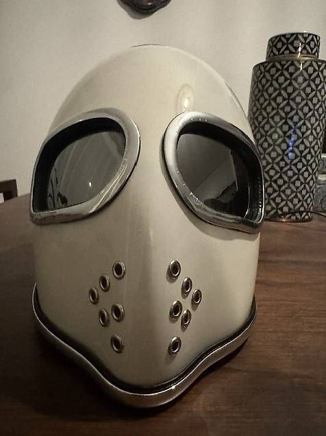 Caschi & visiere: CASQUE CHILL JAPAN TAILLE 56 – Nuovo e nell'imballaggio originale da Chavannes-de-Bogis venduto da sth_yzd6 2