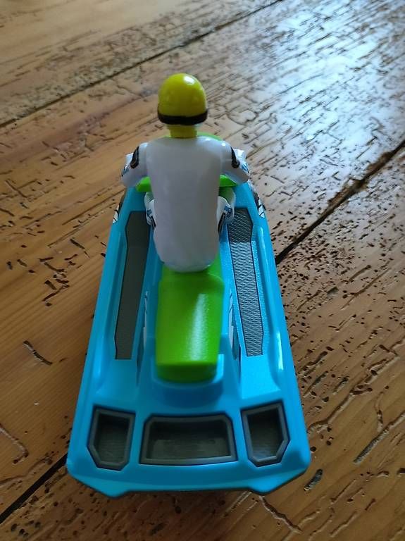 Altro: Petit jet ski avec pile – Usato da Bière venduto da bla_b9zg 3