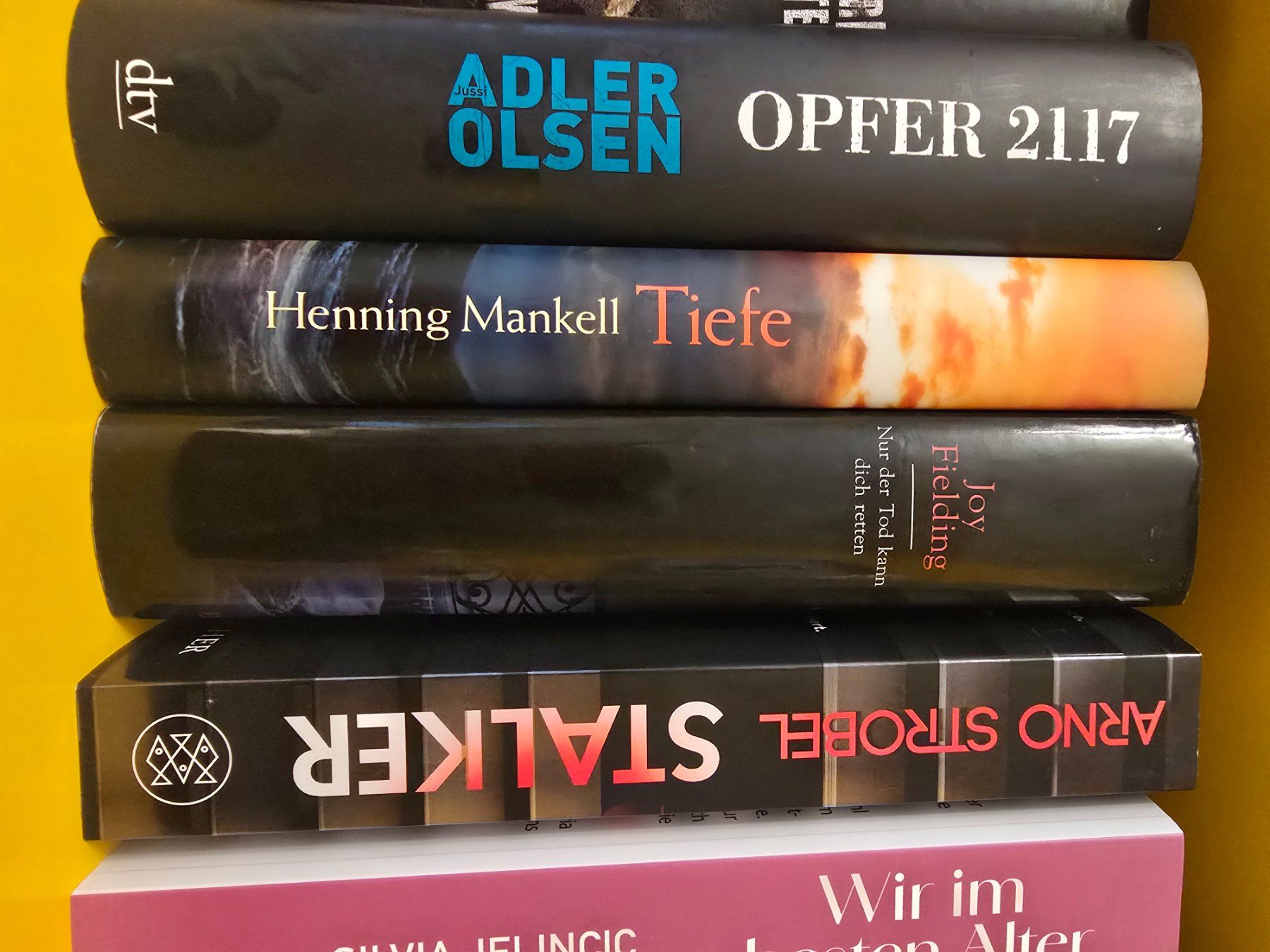 Libri: Krimiflohmarkt – Usato da Gutenswil venduto da evita.64 2