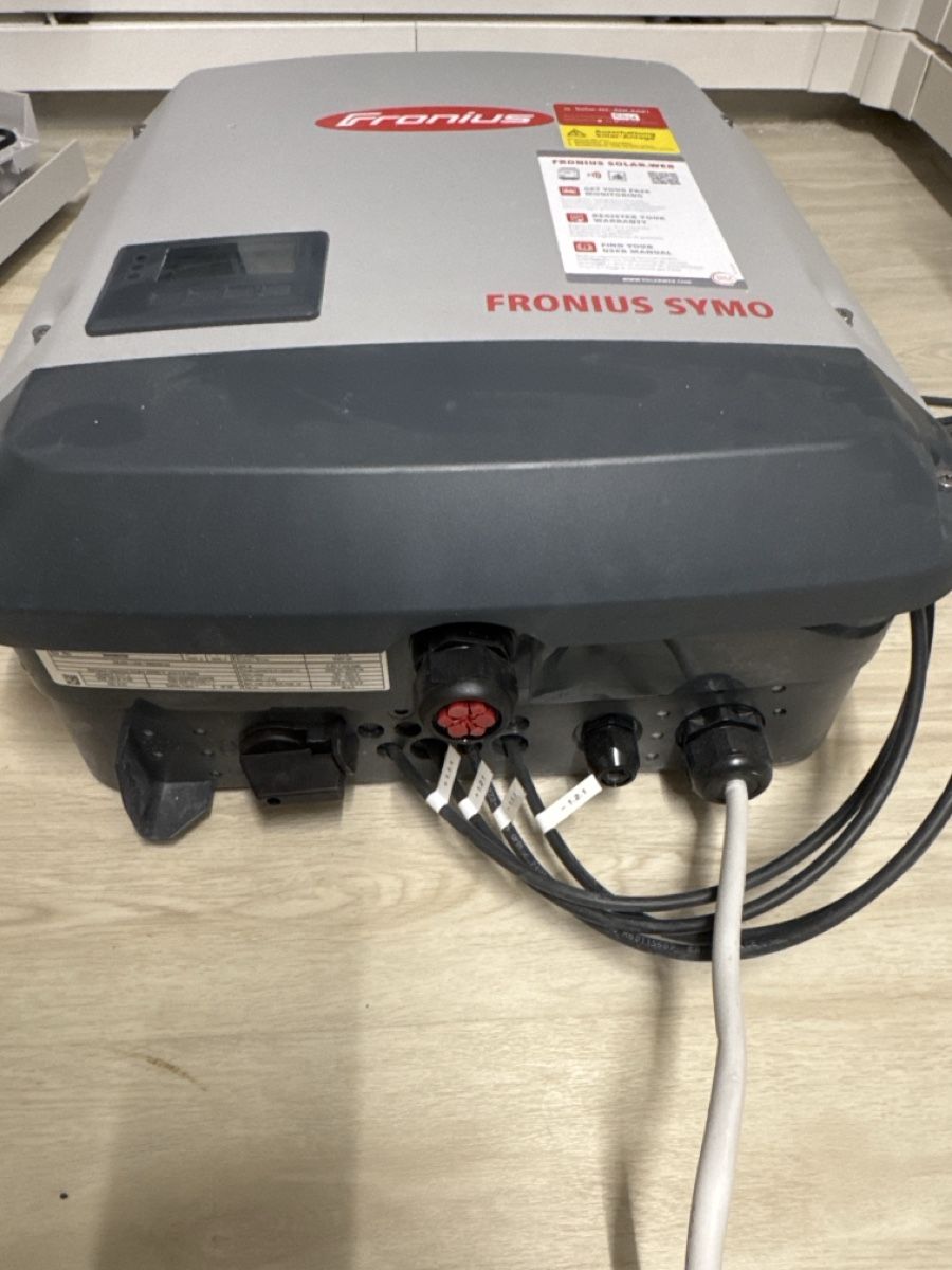 Fronius Wechselrichter: Fronius Symo 6.0-3-M Wechselrichter – Gebraucht aus Murten von cannivaro_13 2