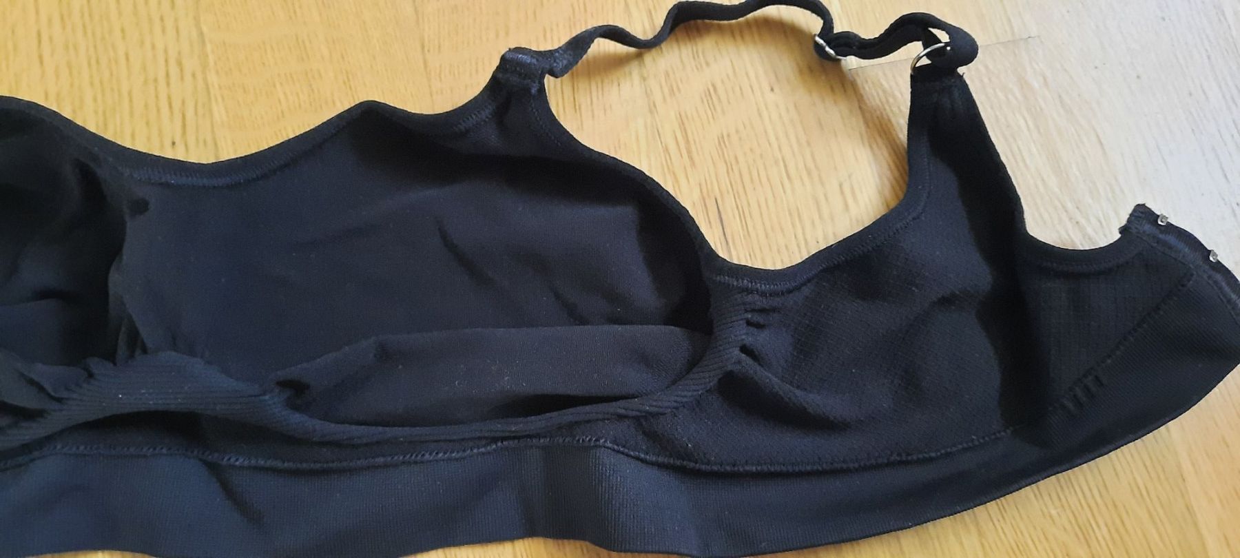 Tchibo Altra biancheria intima: ***TCHIBO*** Bügelloser BH schwarz 48/50 – Nuovo (secondo la descrizione) da Wädenswil venduto da H2H_Secondhandshop 5