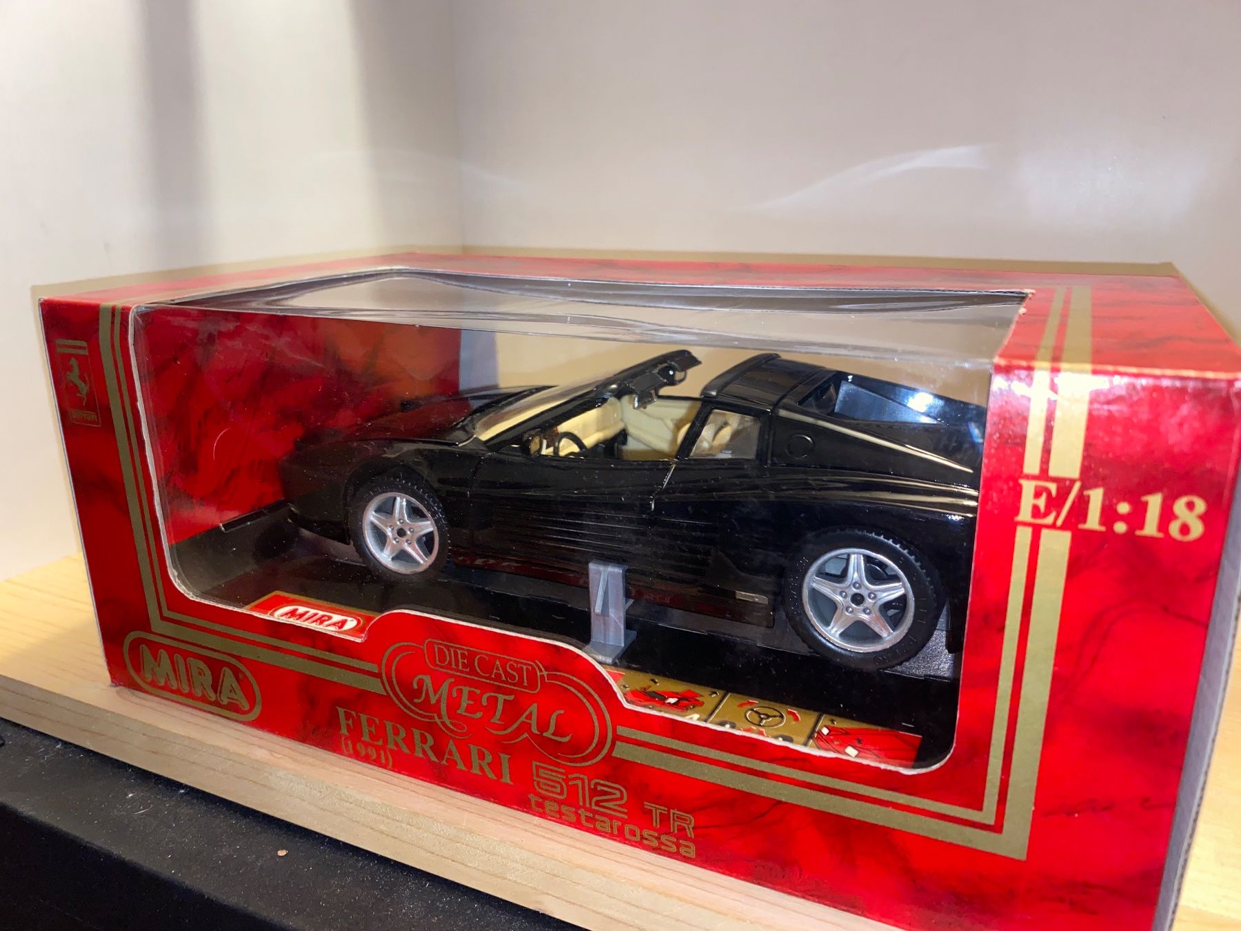 Ferrari Modellini d'auto: Ferrari 512 TR Targa 1/18 – Nuovo (secondo la descrizione) da Wohlen AG venduto da PrivatSammlung 1