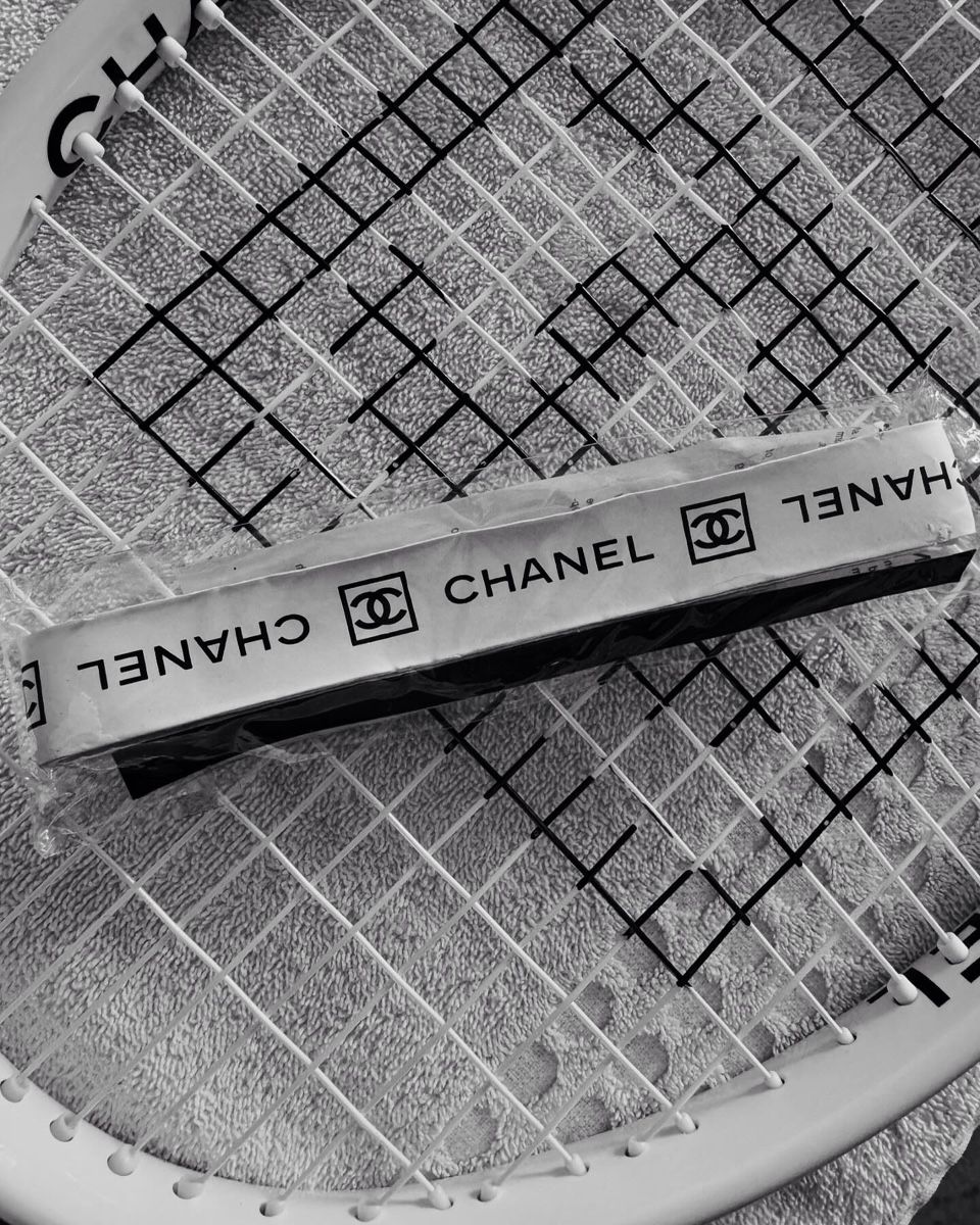 Racchette: Set de Tennis complet Chanel – Nuovo e nell'imballaggio originale da Neuchatel venduto da mar_9blm 4