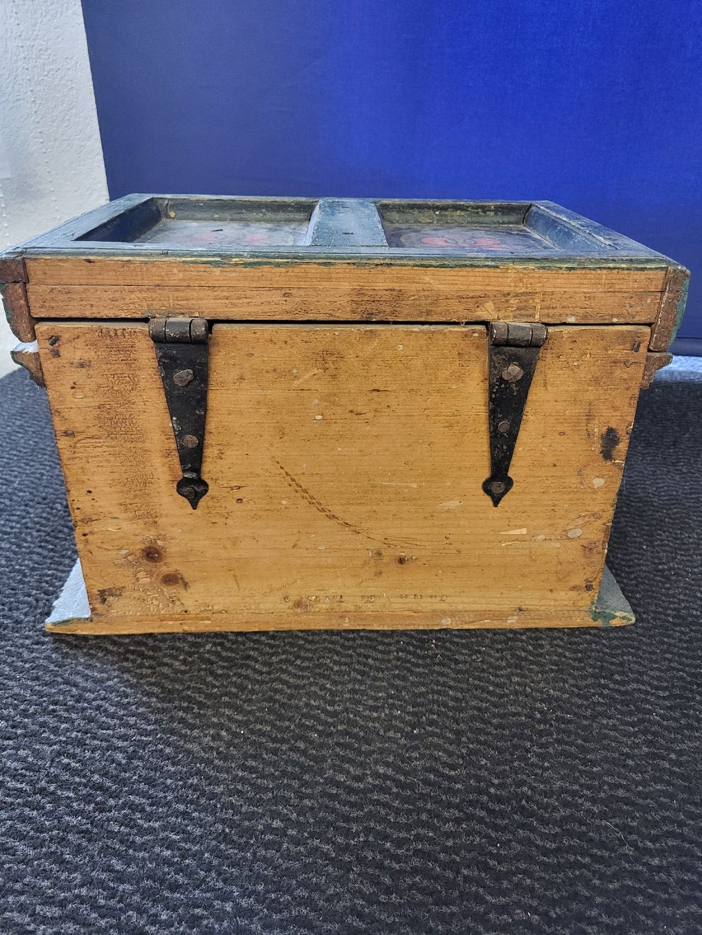 Cassapanche: antike Holz Truhe  , – Usato da Degersheim venduto da Sonnenbiene55 4