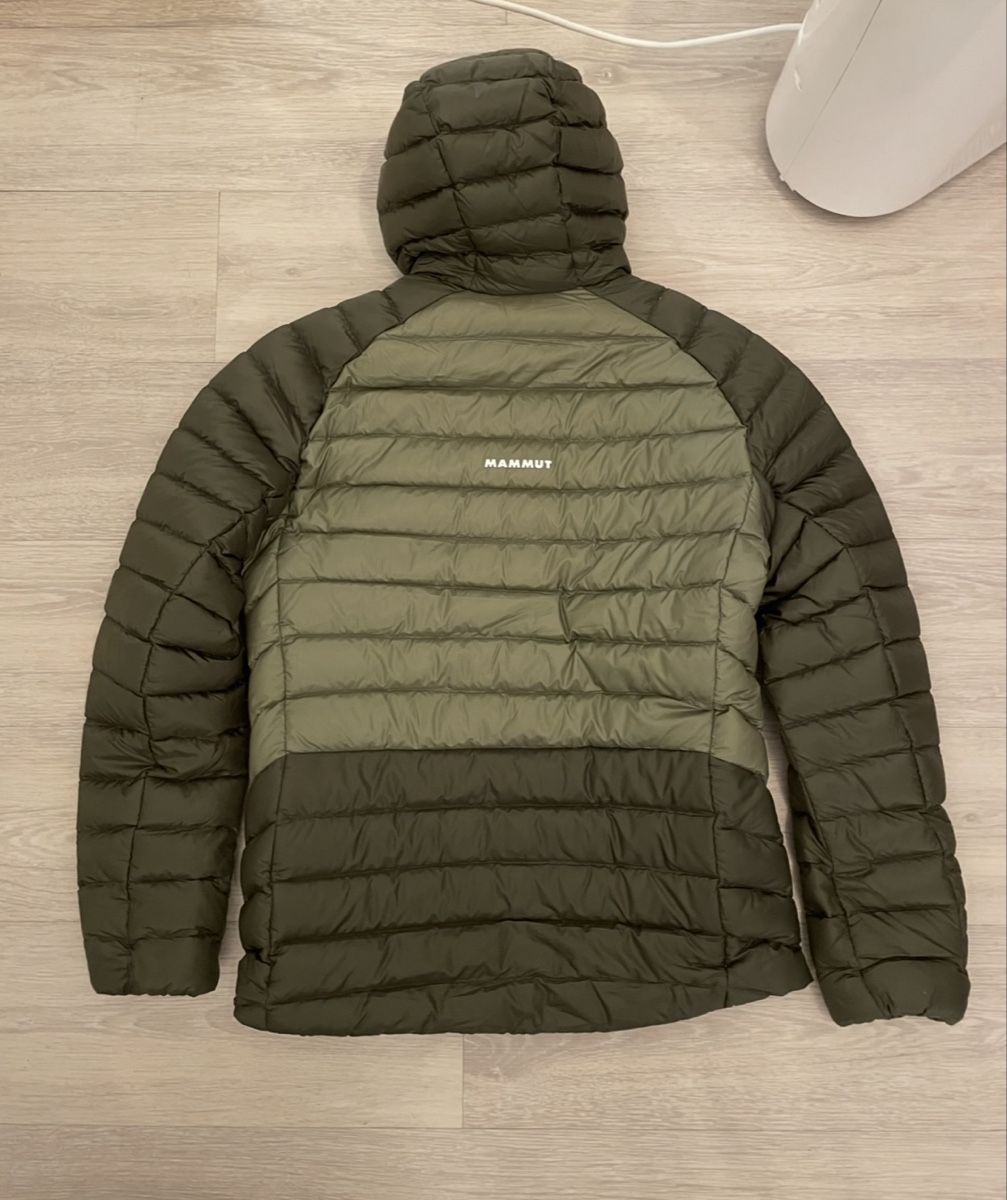 Mammut Giacche: Mammut Daunenjacke, Gr.L – Usato da Oberwil BL venduto da P-King 7