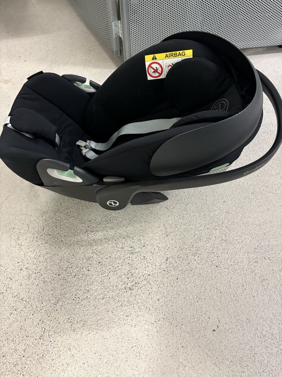 Cybex Auto-Kindersitze: Cybex Cloud T i-Size Kleinkind Auto Sitz Schwarz – Gebraucht aus Richterswil von tiz_vln2 1