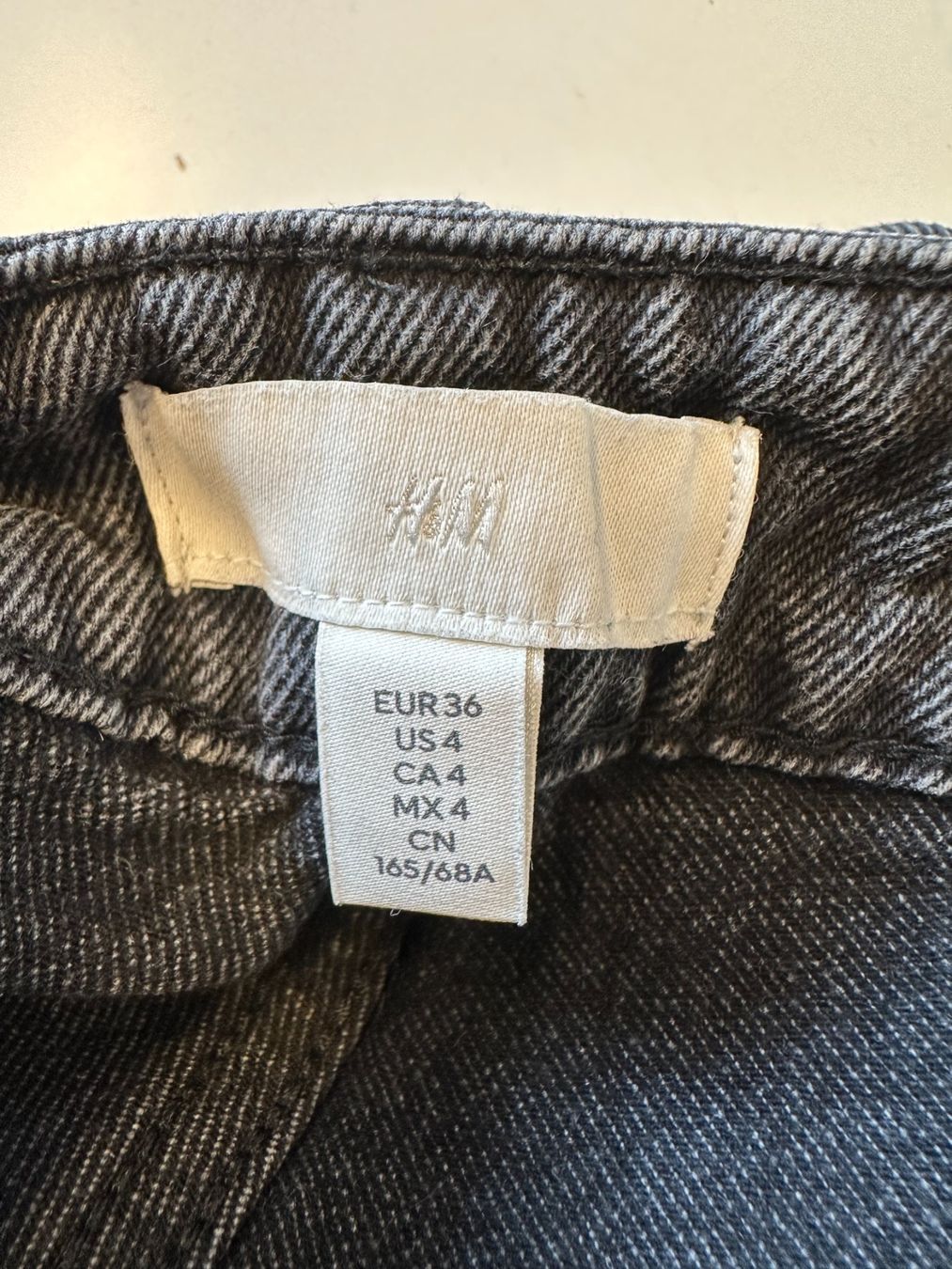 H&M Jeans: Cargo Jeans von H&M (36) – Usato da Urdorf venduto da ARJN 8