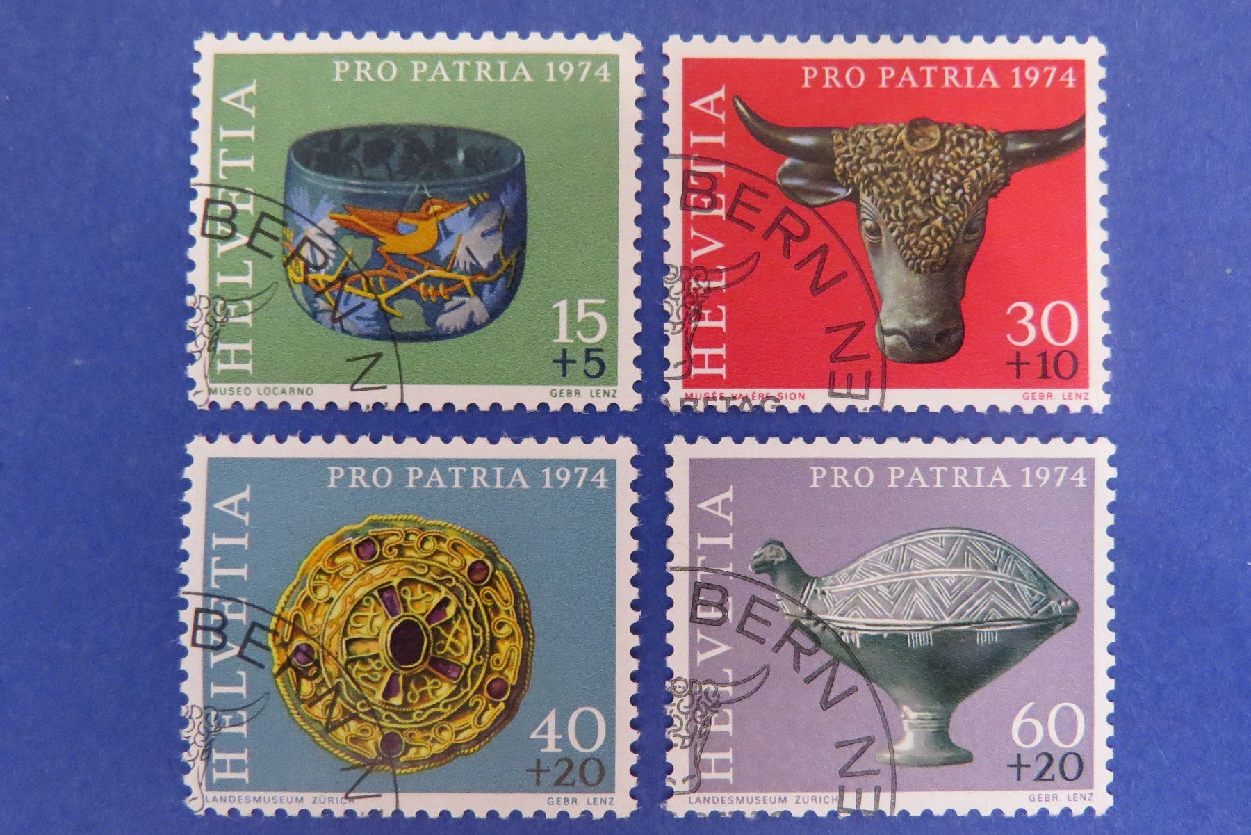 Tutti i francobolli: Serie Pro Patria 1974 - off.Ersttag-Eckstempel BERN – Usato da Brunnen venduto da Kumari