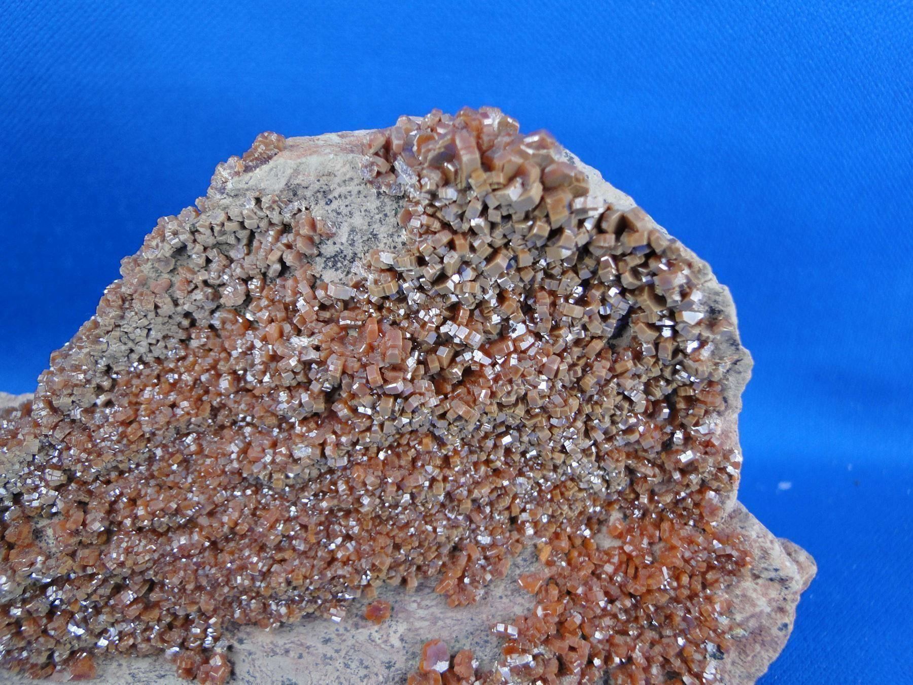 Mineralien & Heilsteine: Vanadinit – Gebraucht aus Schinznach Bad von Demerald 2