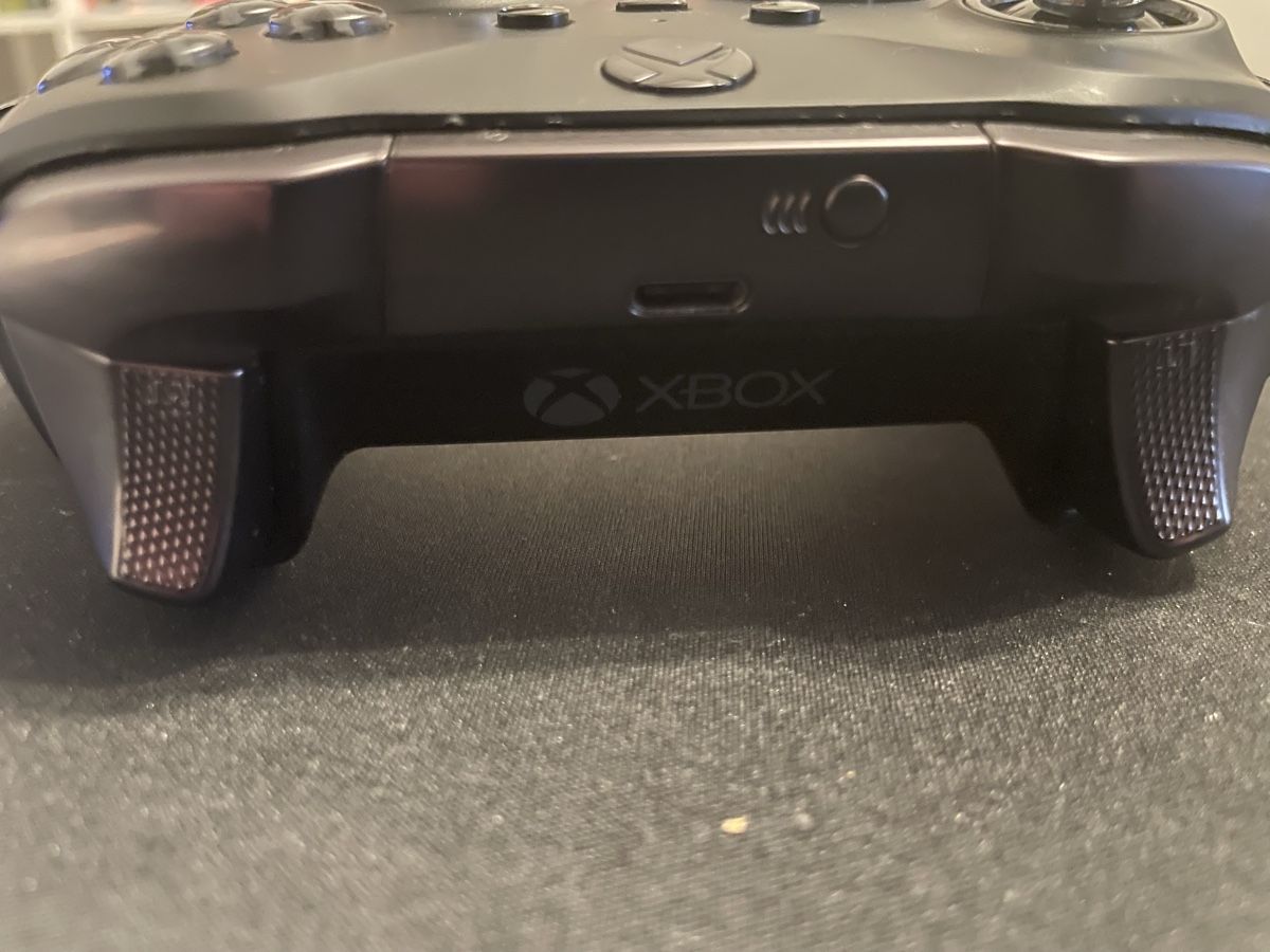 Microsoft Controller: Xbox Elite Series 2 Controller – Usato da Münchringen venduto da loo_b7bd 7