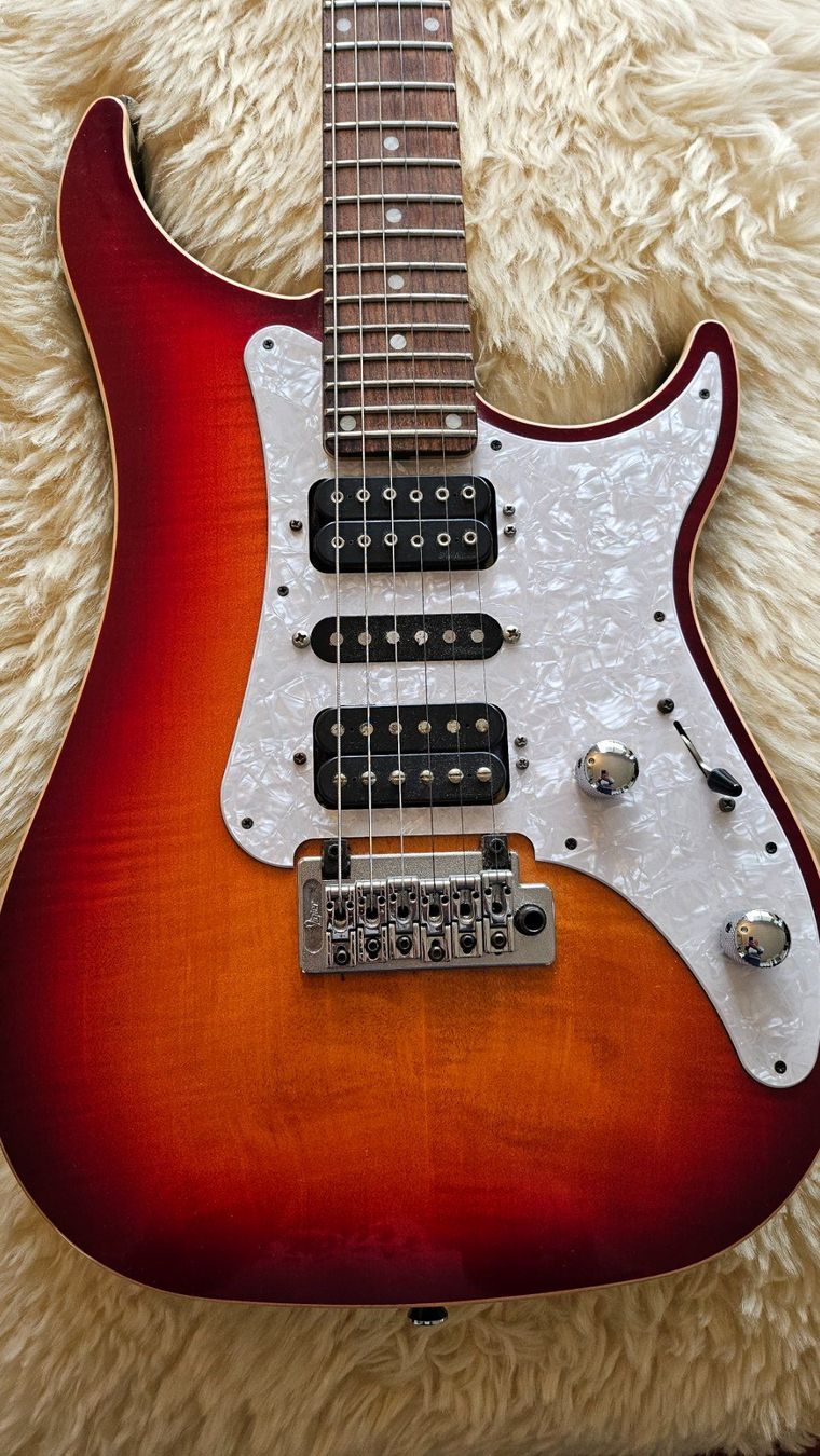 Musikinstrumente: Vigier Excalibur Special HSH e-Gitarre - Sunburst – Gebraucht aus Goldiwil (Thun) von rkweiss 1
