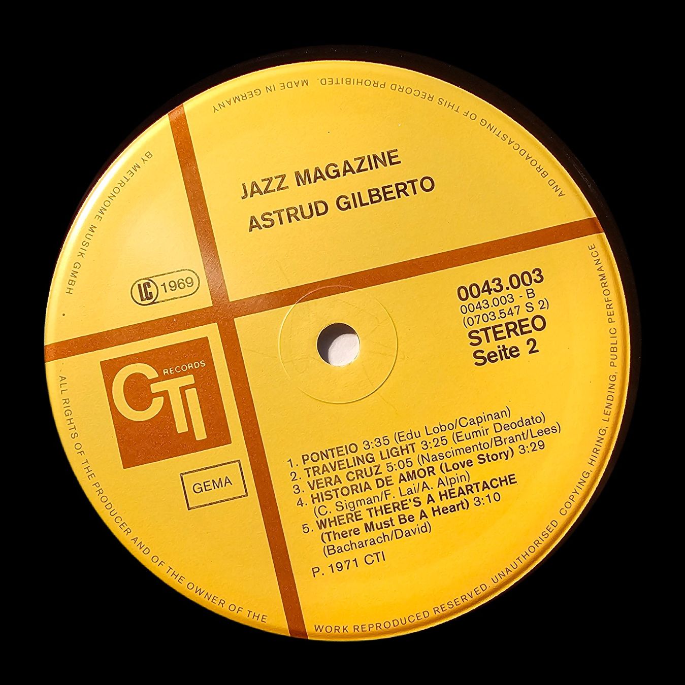 Vinyles: Astrud Gilberto - Jazz Magazine – D'occasion à Wahlen b. Laufen par Cg10 2