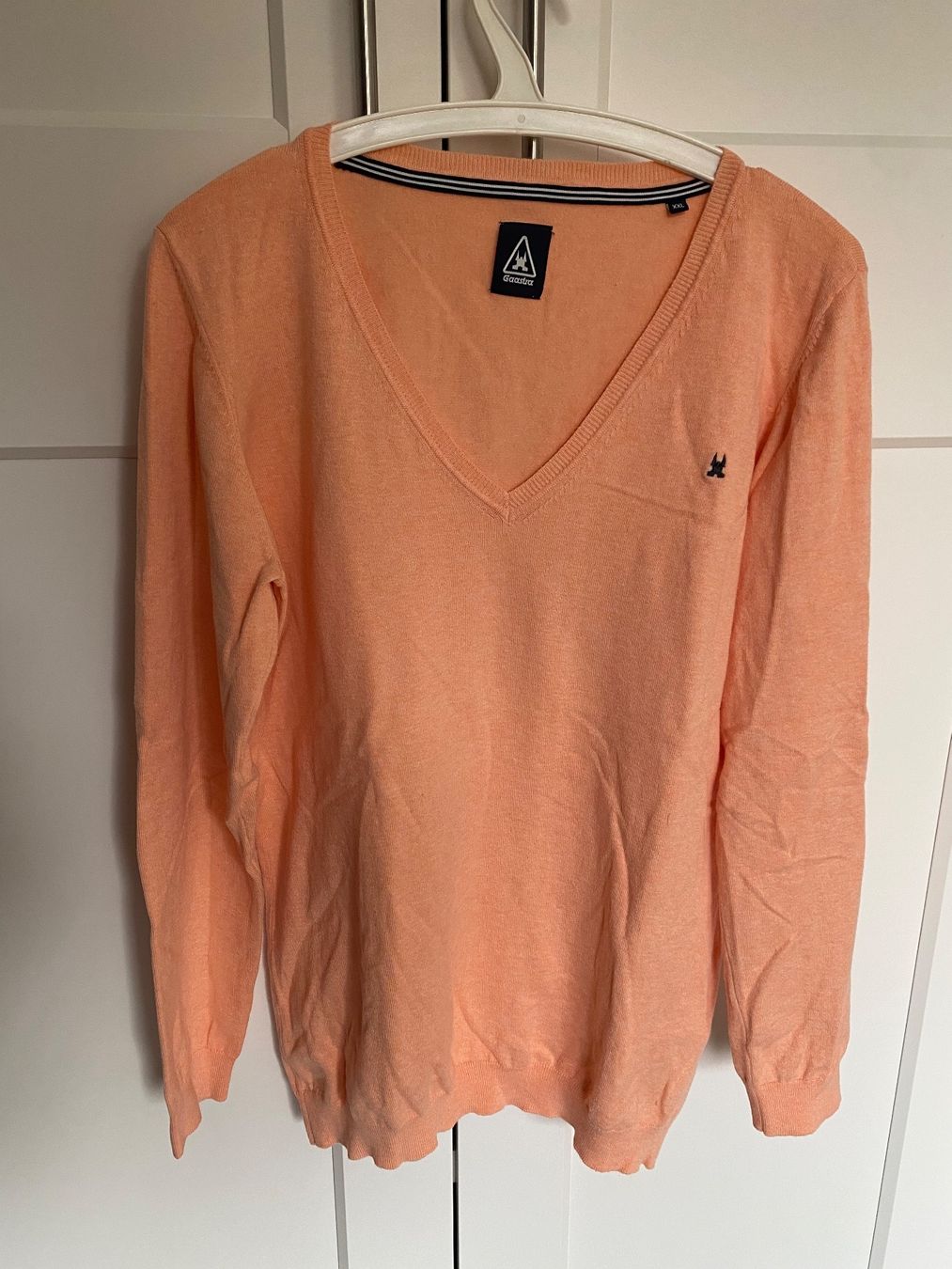 Maglioni & Felpe: Frühlingshafter leichter Pulli apricot Gastraa – Usato da Uetikon am See venduto da ansi2601