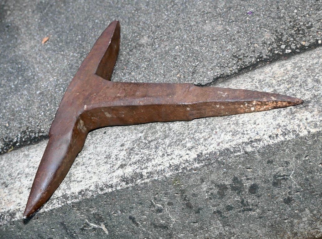 Attrezzi da lavoro: alter geschmiedeter Feldamboss / Steckamboss höhe 42cm – Usato da Pfaffhausen venduto da mono_rec 5