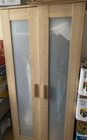 Kleiner Kleiderschrank 