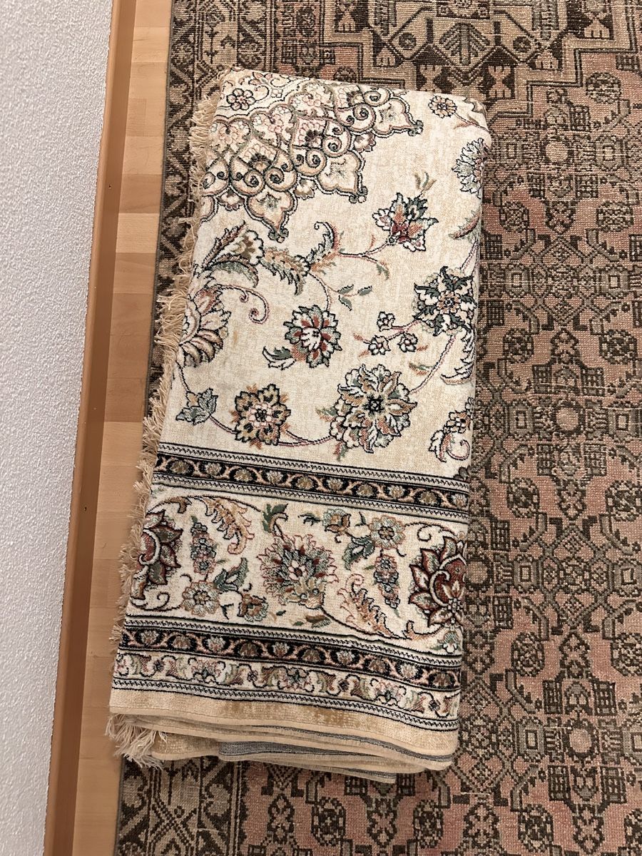 Tappeti: Teppich Orientalischer Stil Kurzflor – Usato da Pfäffikon SZ venduto da era_l257 1
