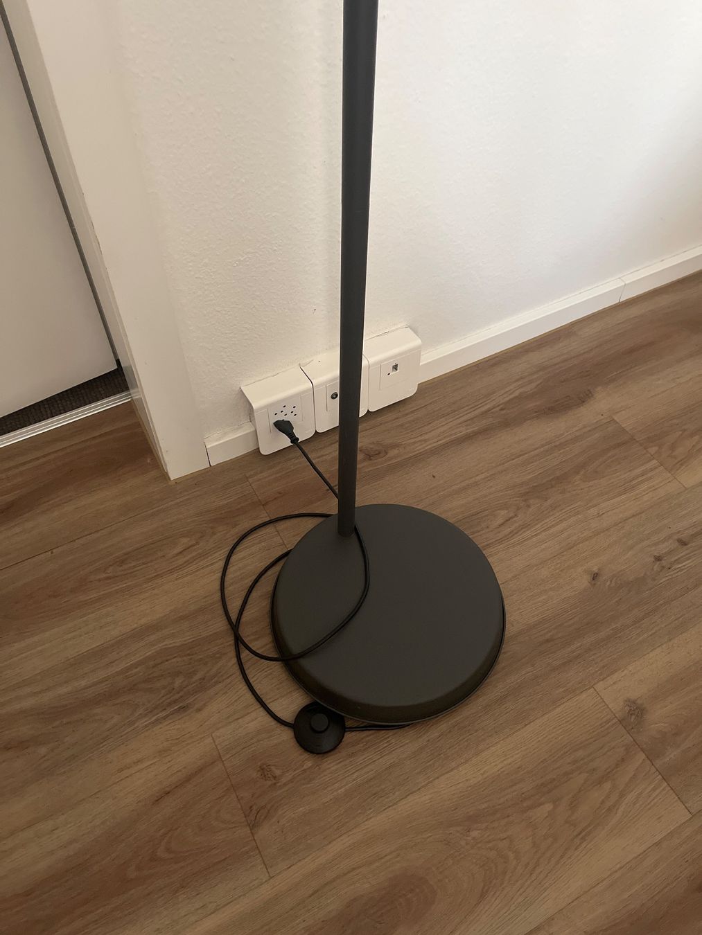 Lampen: Lampe 180 cm – Gebraucht aus Dietikon von lau_c7tw 2